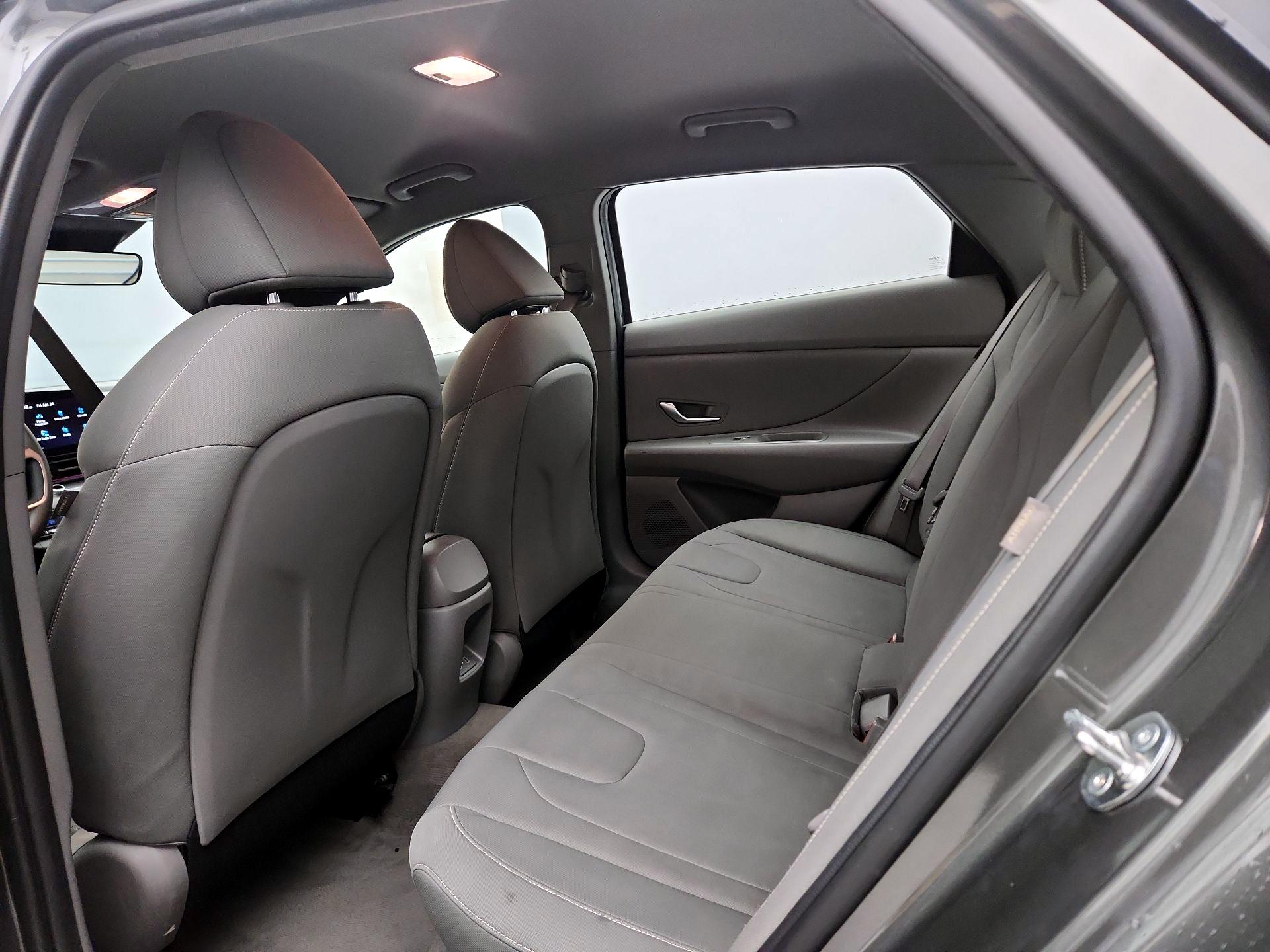 Thumbnail: 2024 Hyundai Elantra - 20