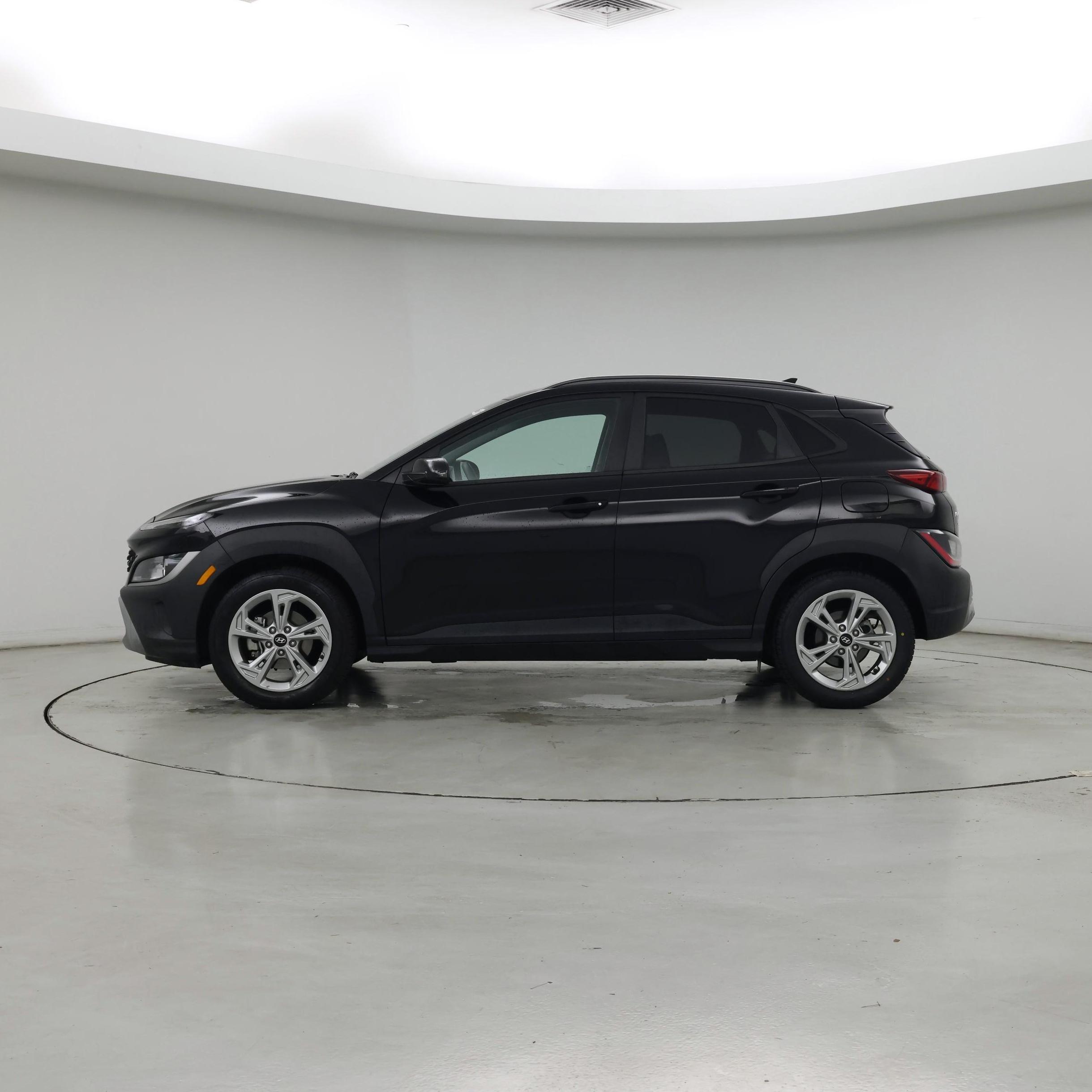 Thumbnail: 2023 Hyundai Kona - 3