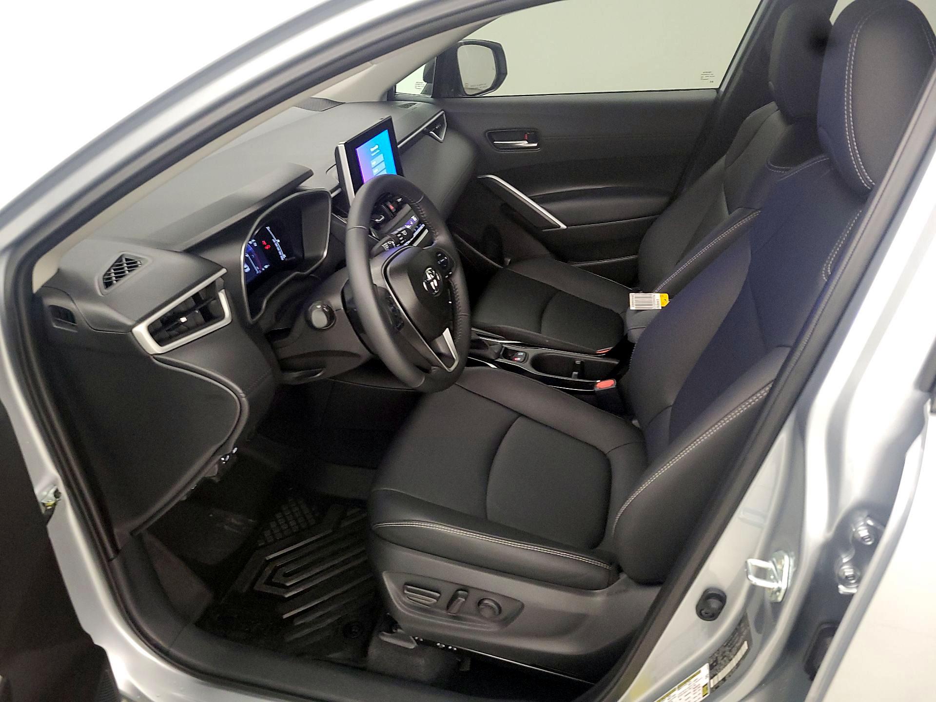 Thumbnail: 2025 Toyota Corolla Cross - 11