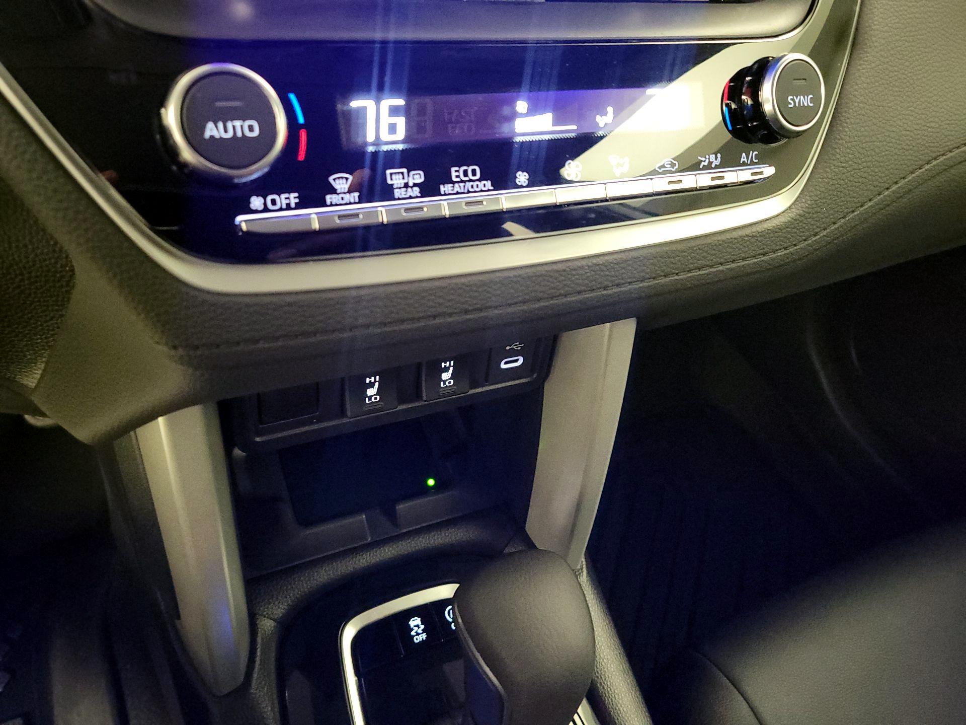 Thumbnail: 2025 Toyota Corolla Cross - 16