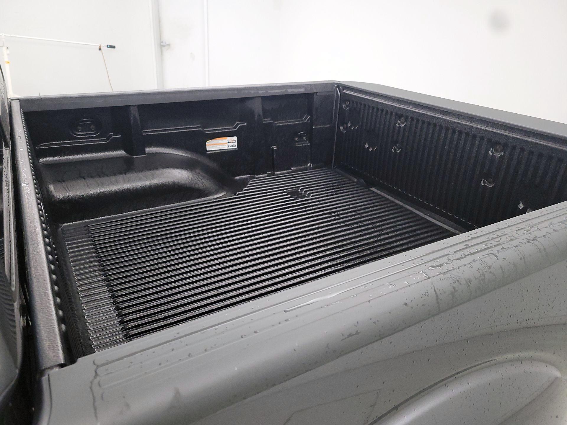 Thumbnail: 2021 Nissan Frontier - 20