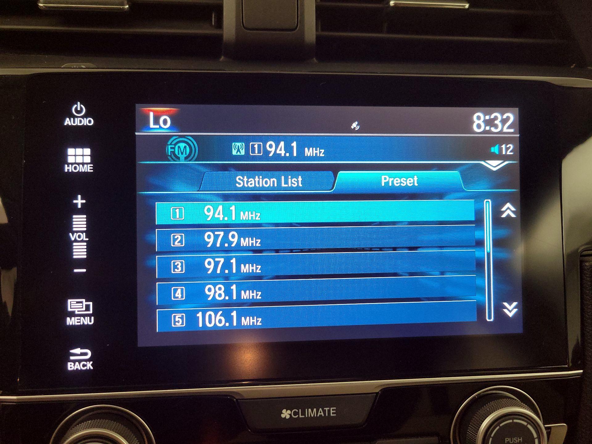 Thumbnail: 2016 Honda Civic - 15