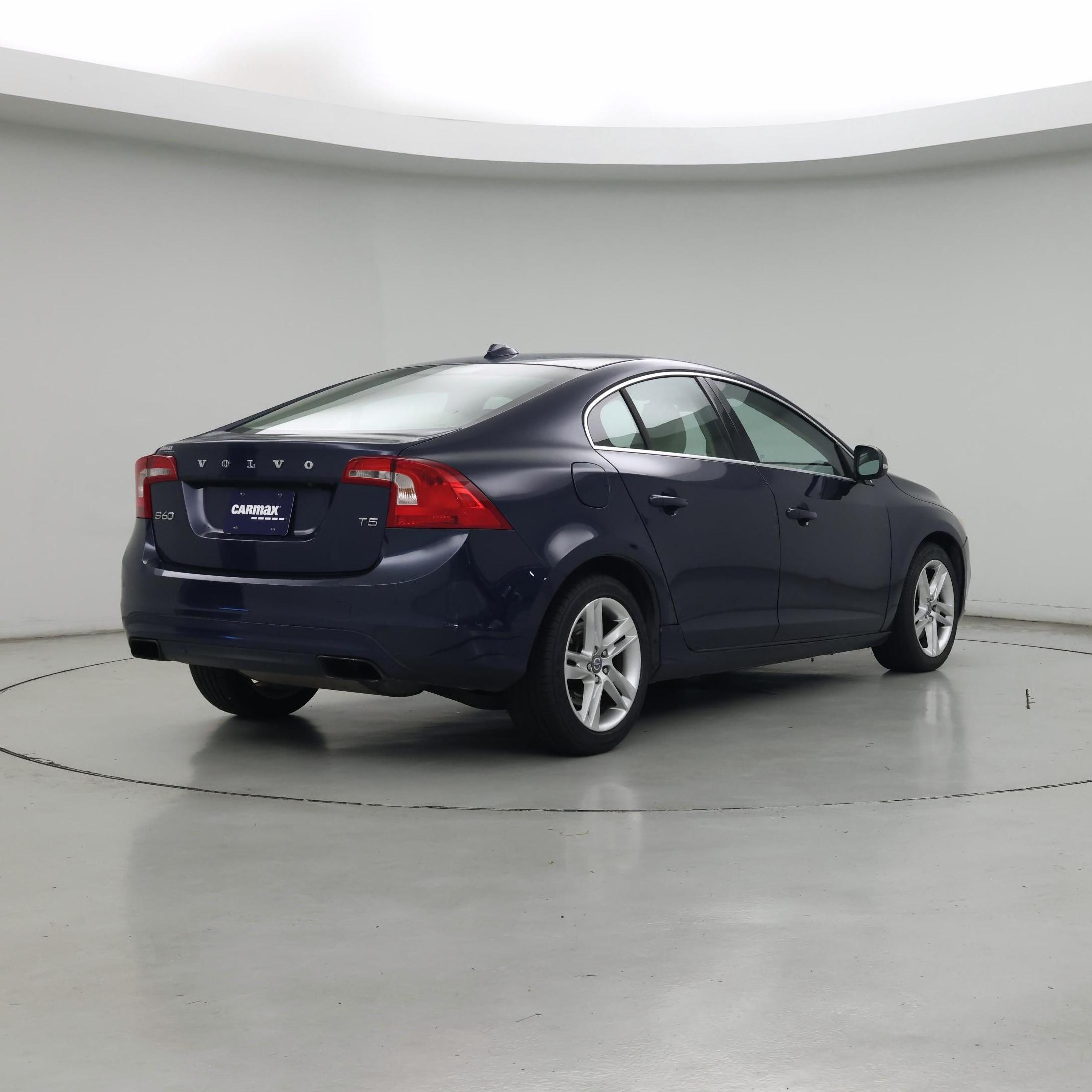 Thumbnail: 2015 Volvo S60 - 8