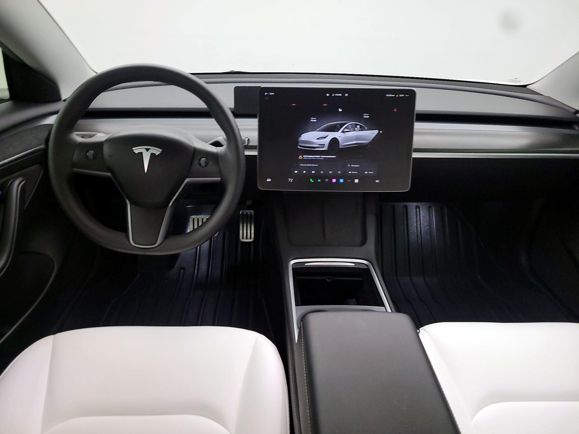 Thumbnail: 2023 Tesla Model 3 - 9