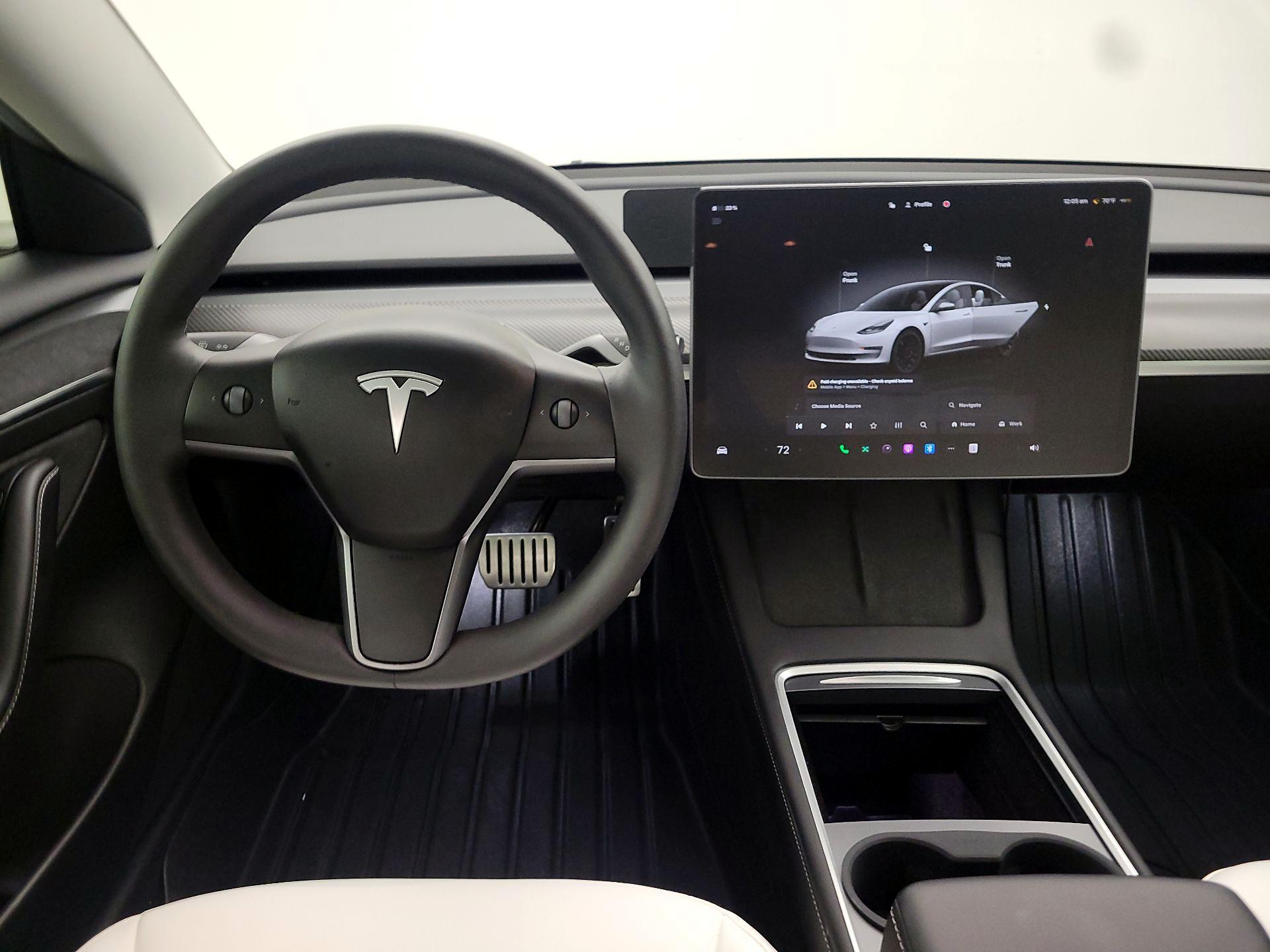 Thumbnail: 2023 Tesla Model 3 - 10