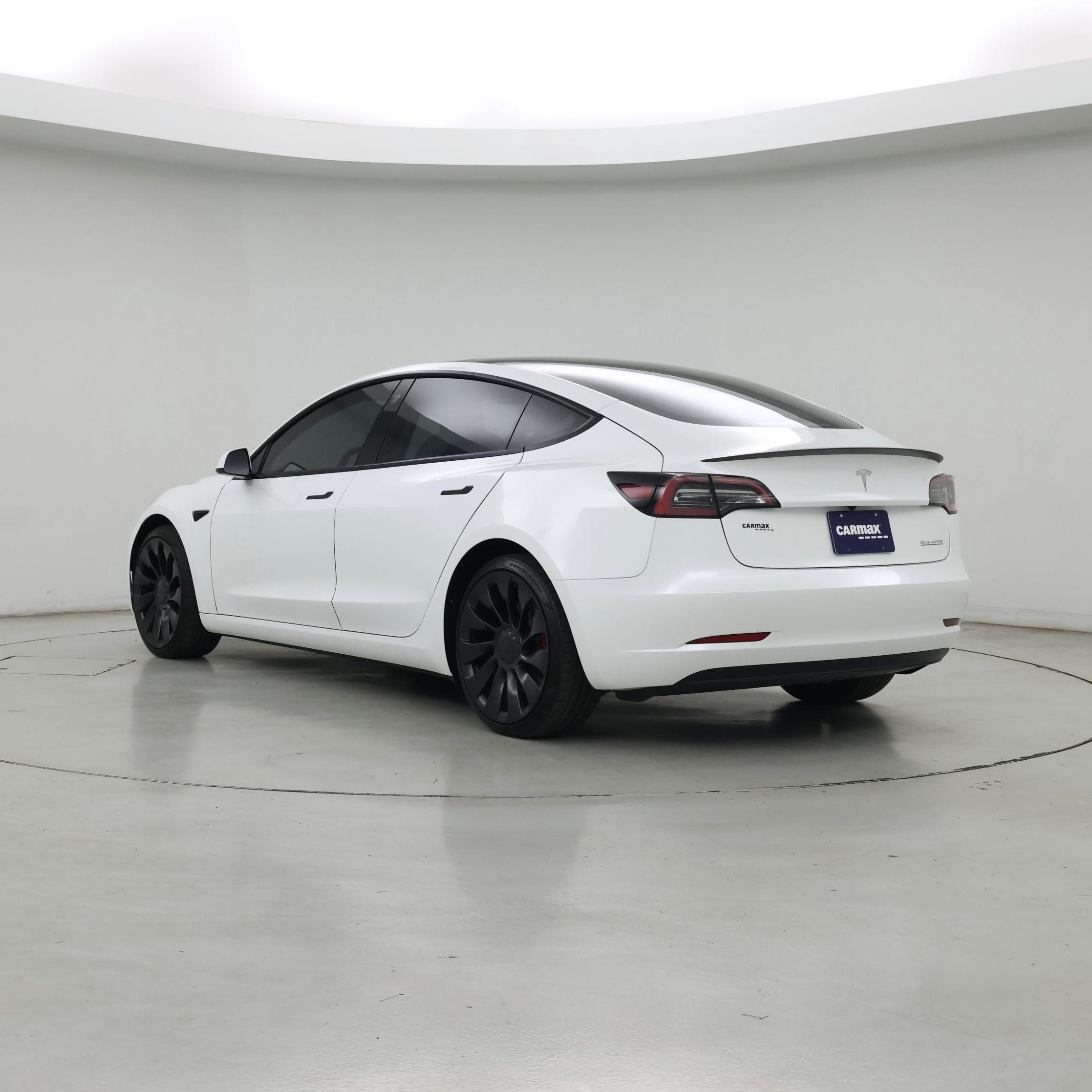 Thumbnail: 2023 Tesla Model 3 - 2