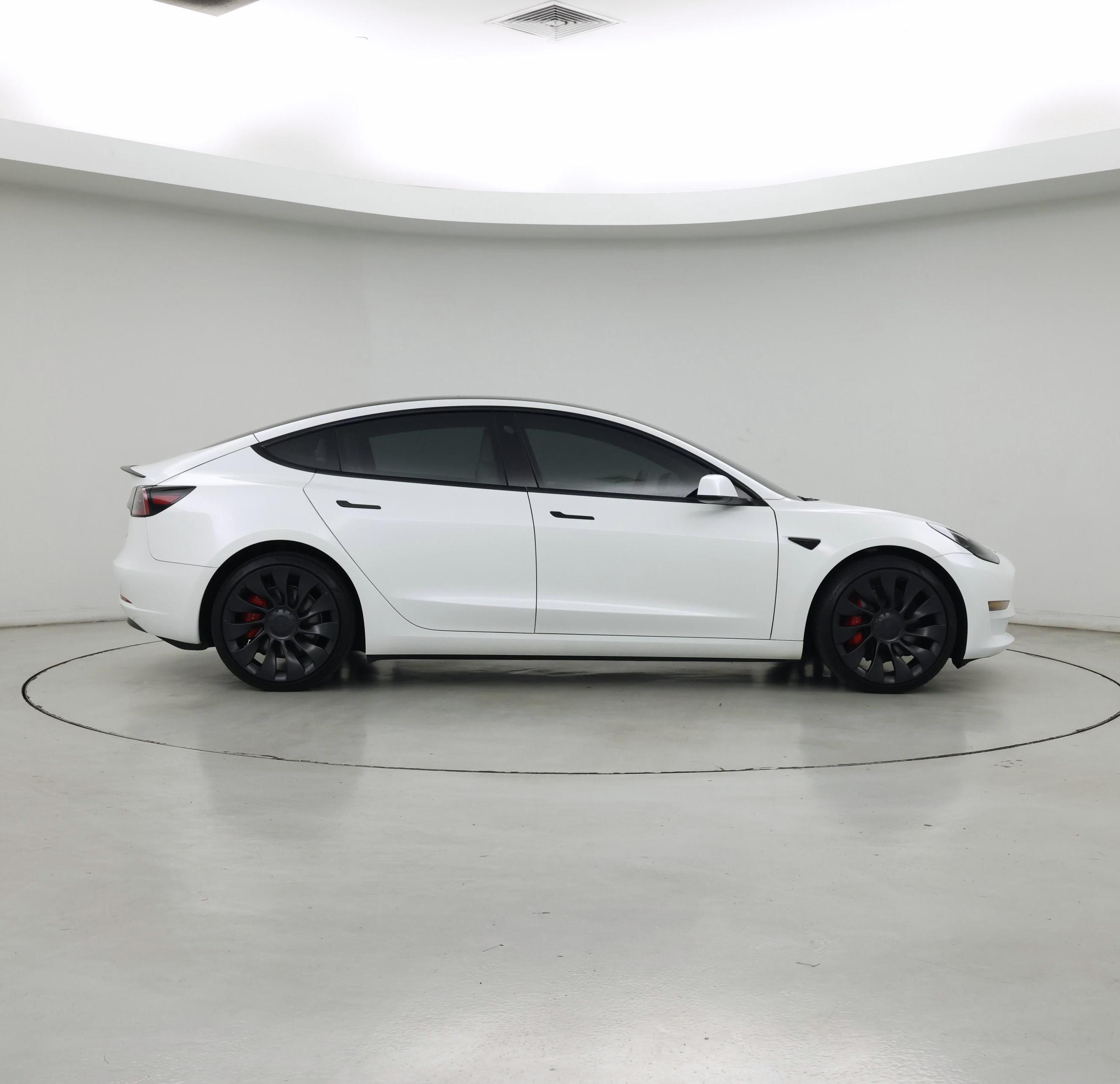Thumbnail: 2023 Tesla Model 3 - 7