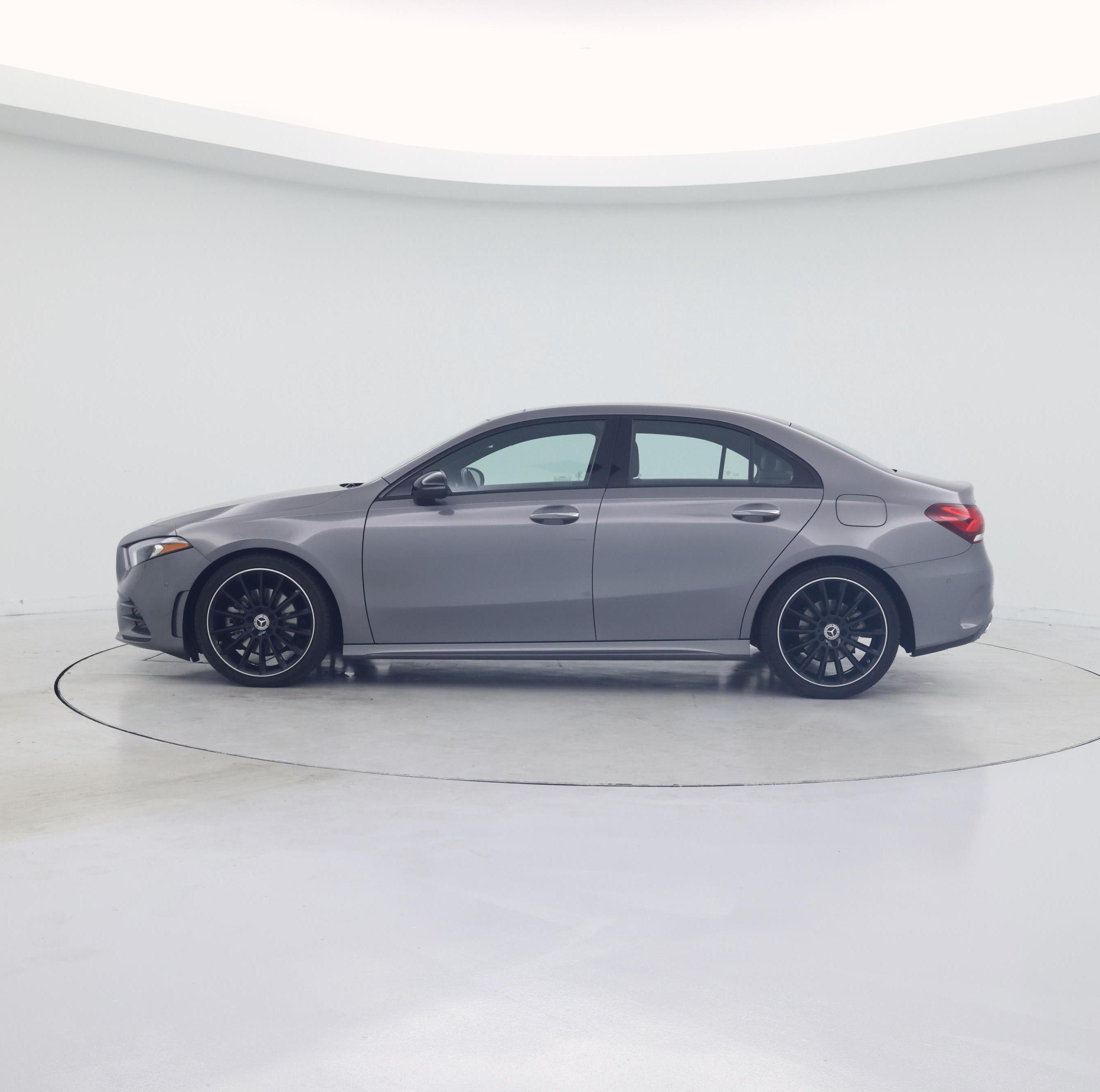 Thumbnail: 2022 Mercedes-Benz A-Class - 3