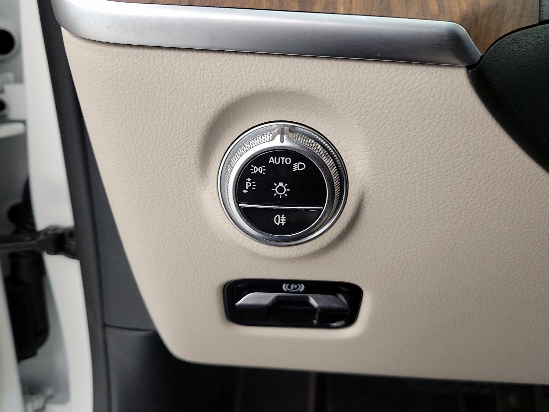 Thumbnail: 2024 Mercedes-Benz C-Class - 13