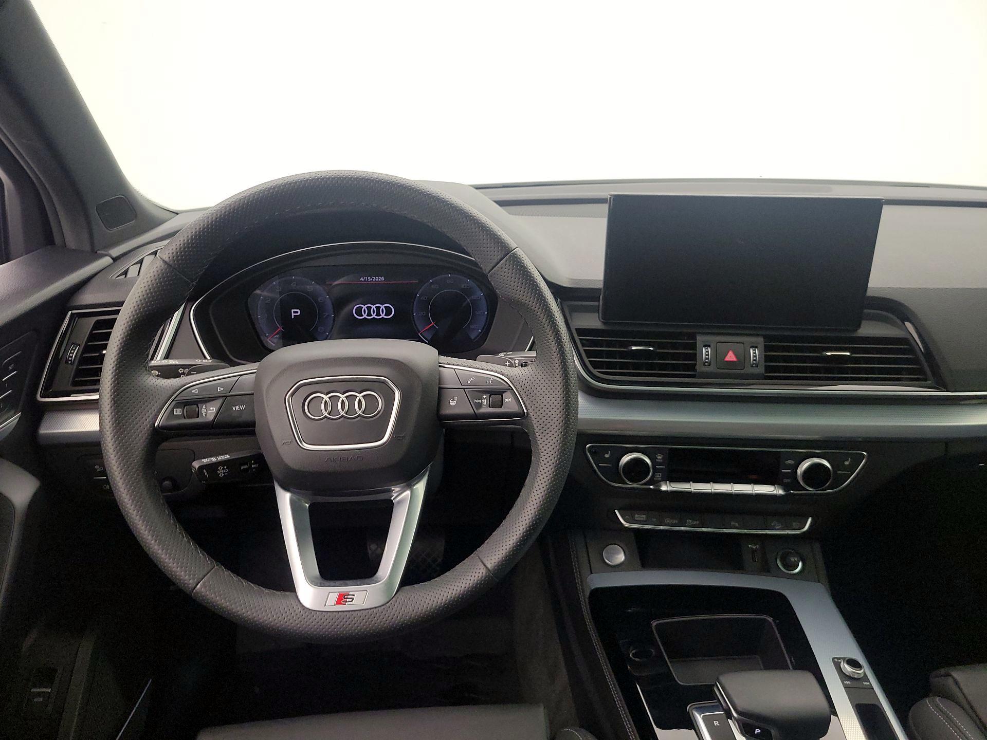 Thumbnail: 2024 Audi Q5 - 10