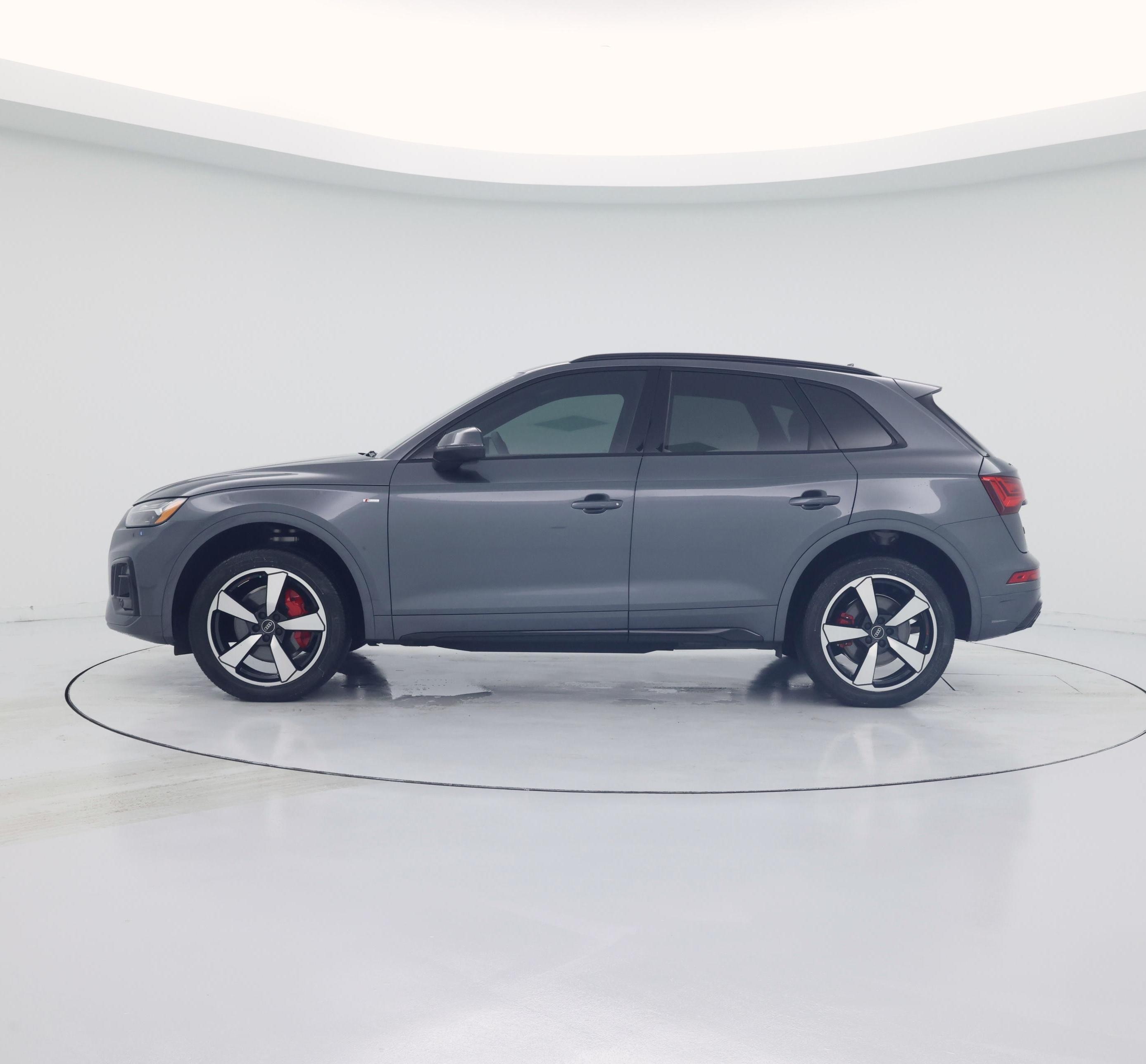Thumbnail: 2024 Audi Q5 - 3