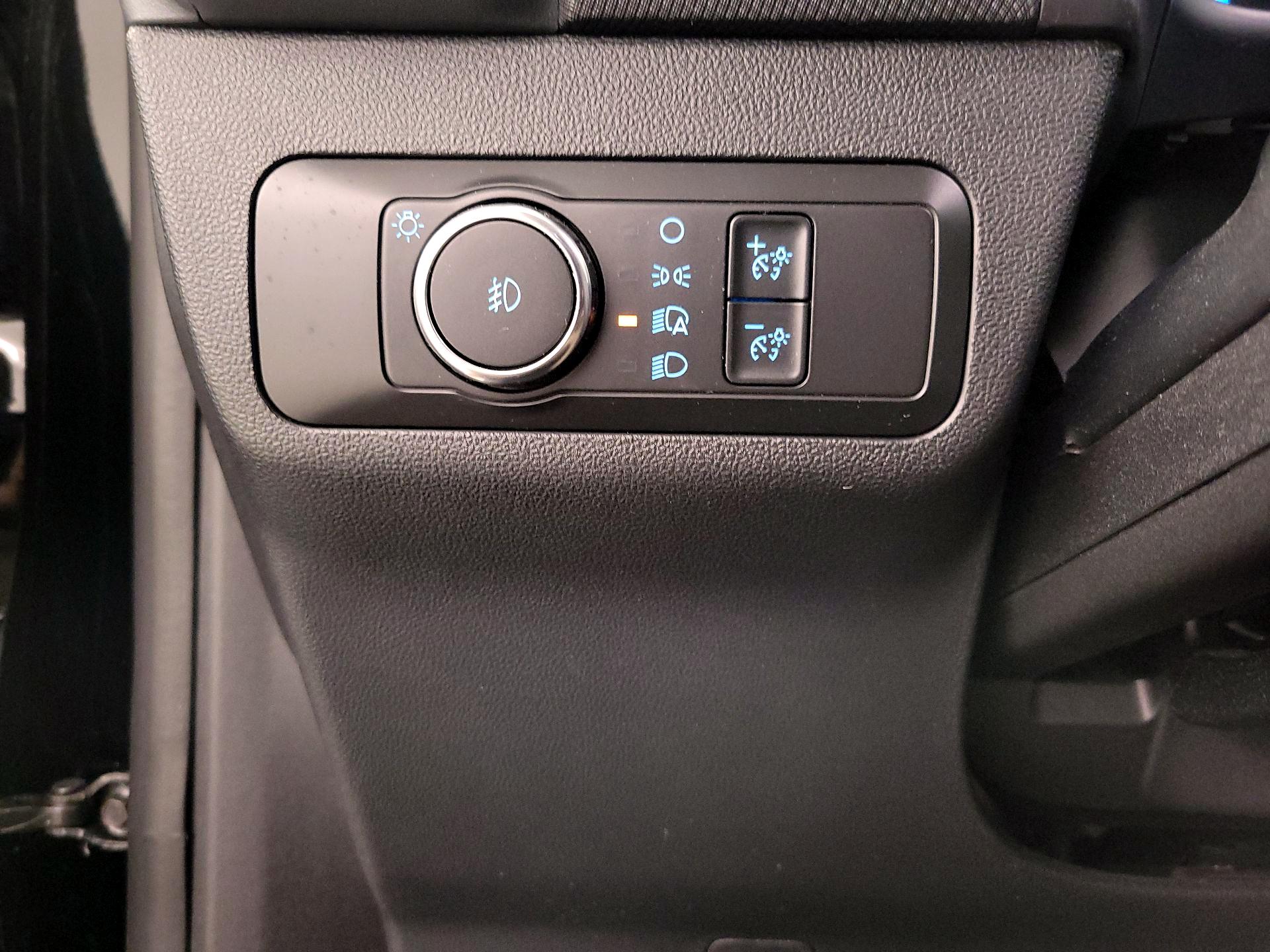 Thumbnail: 2021 Ford Bronco Sport - 13