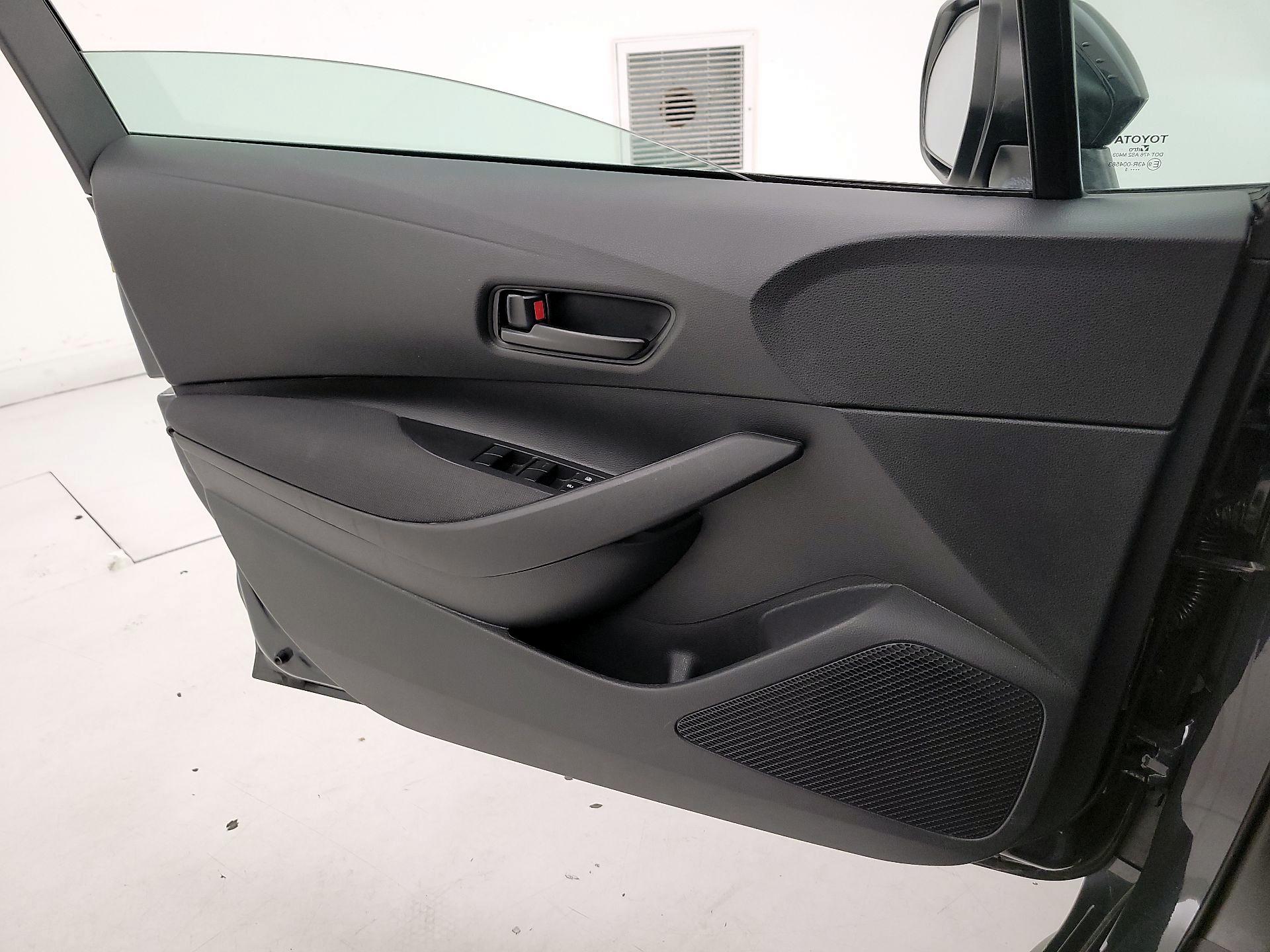 Thumbnail: 2025 Toyota Corolla - 12