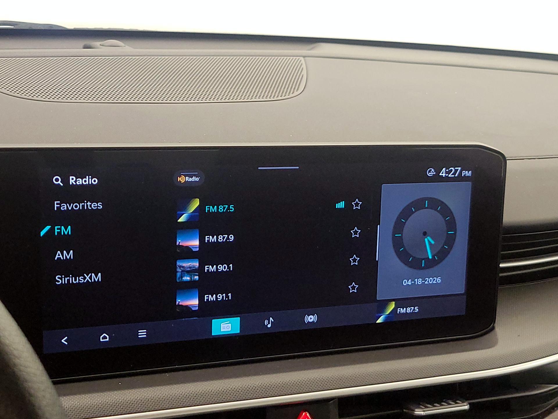 Thumbnail: 2025 Kia K5 - 15