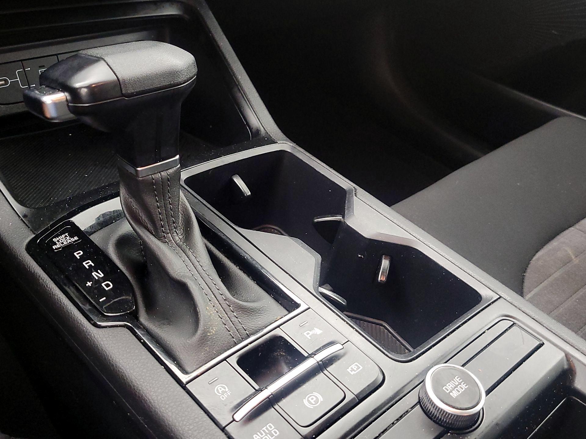 Thumbnail: 2025 Kia K5 - 17