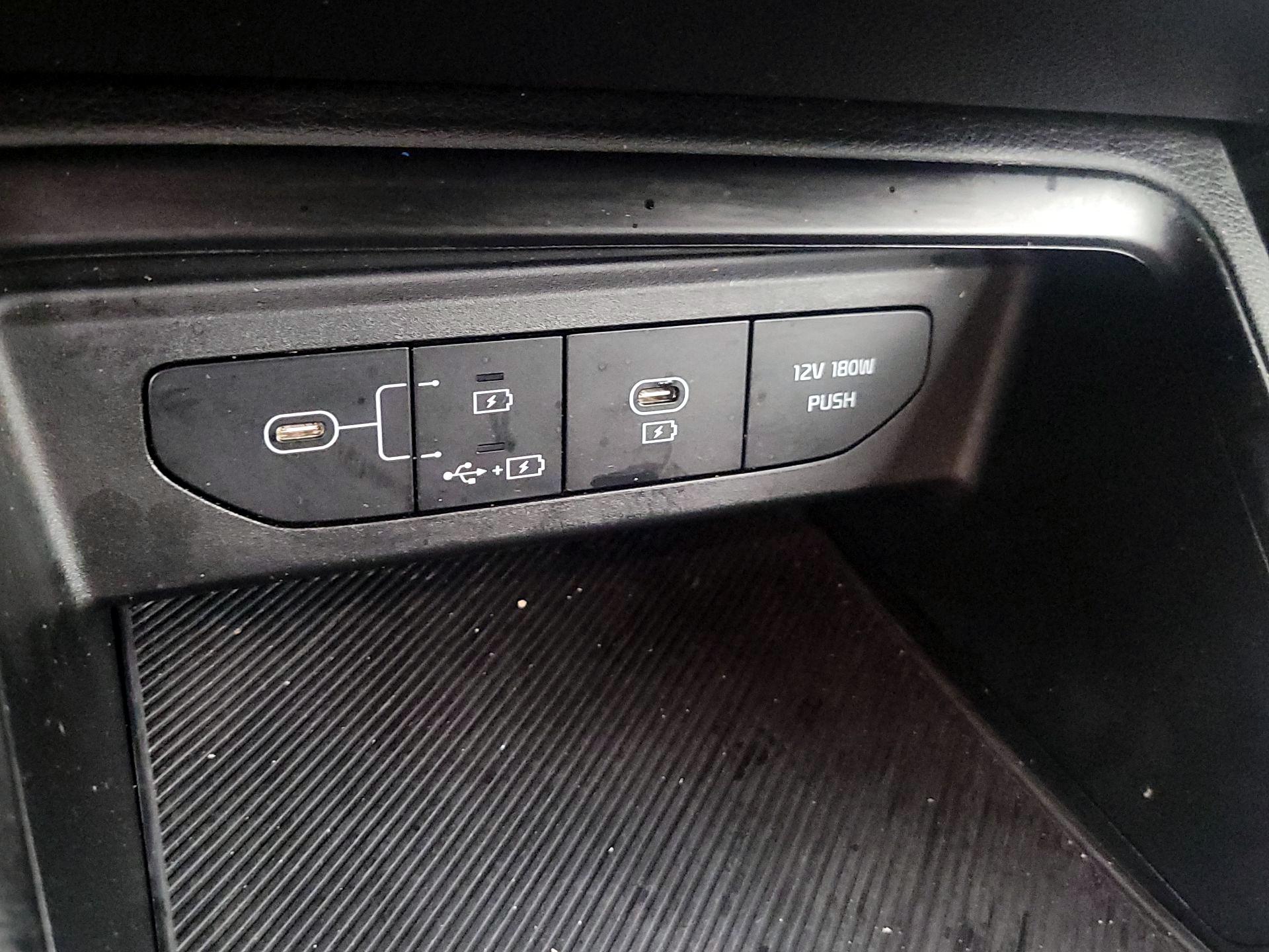 Thumbnail: 2025 Kia K5 - 18