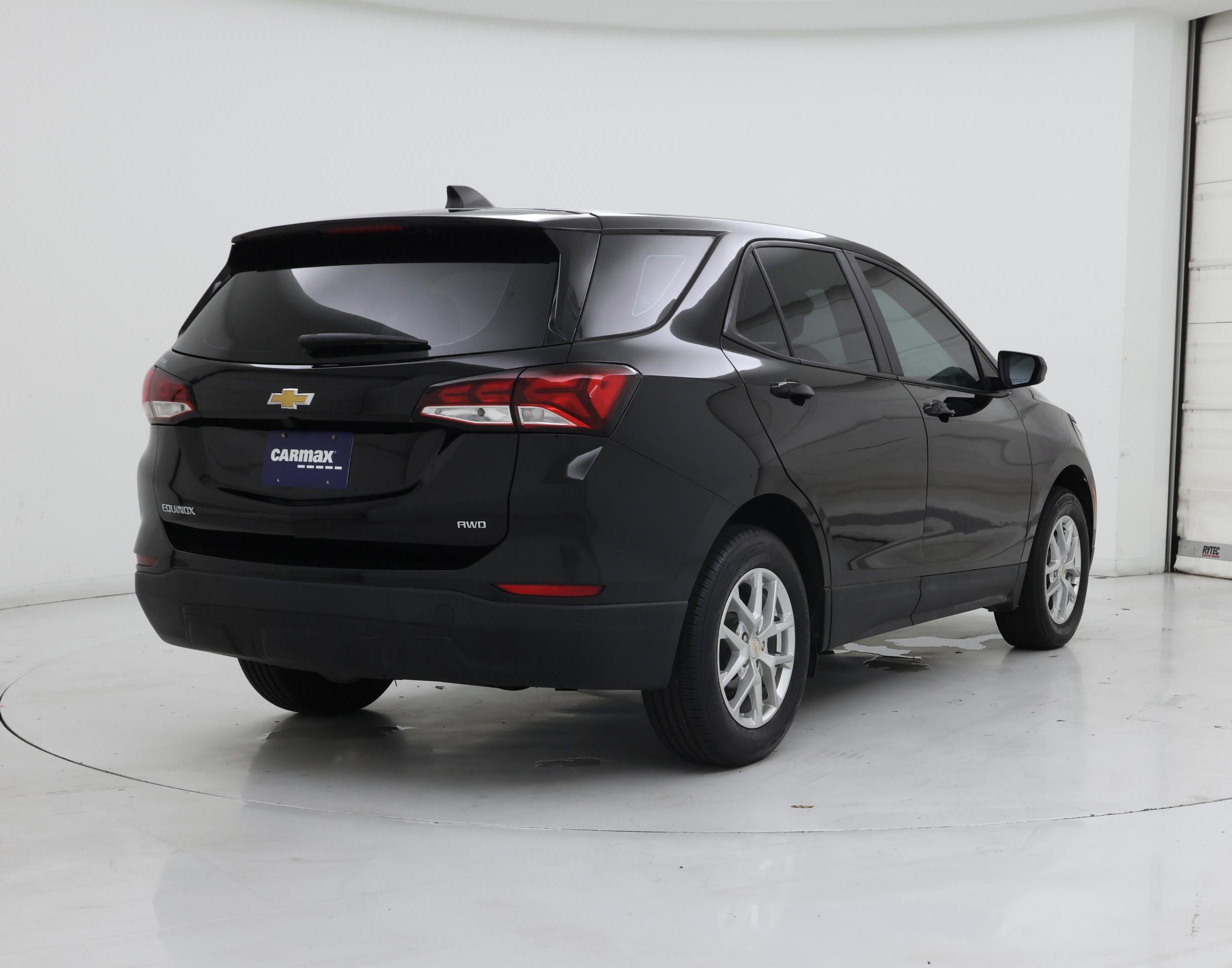 Thumbnail: 2022 Chevrolet Equinox - 8