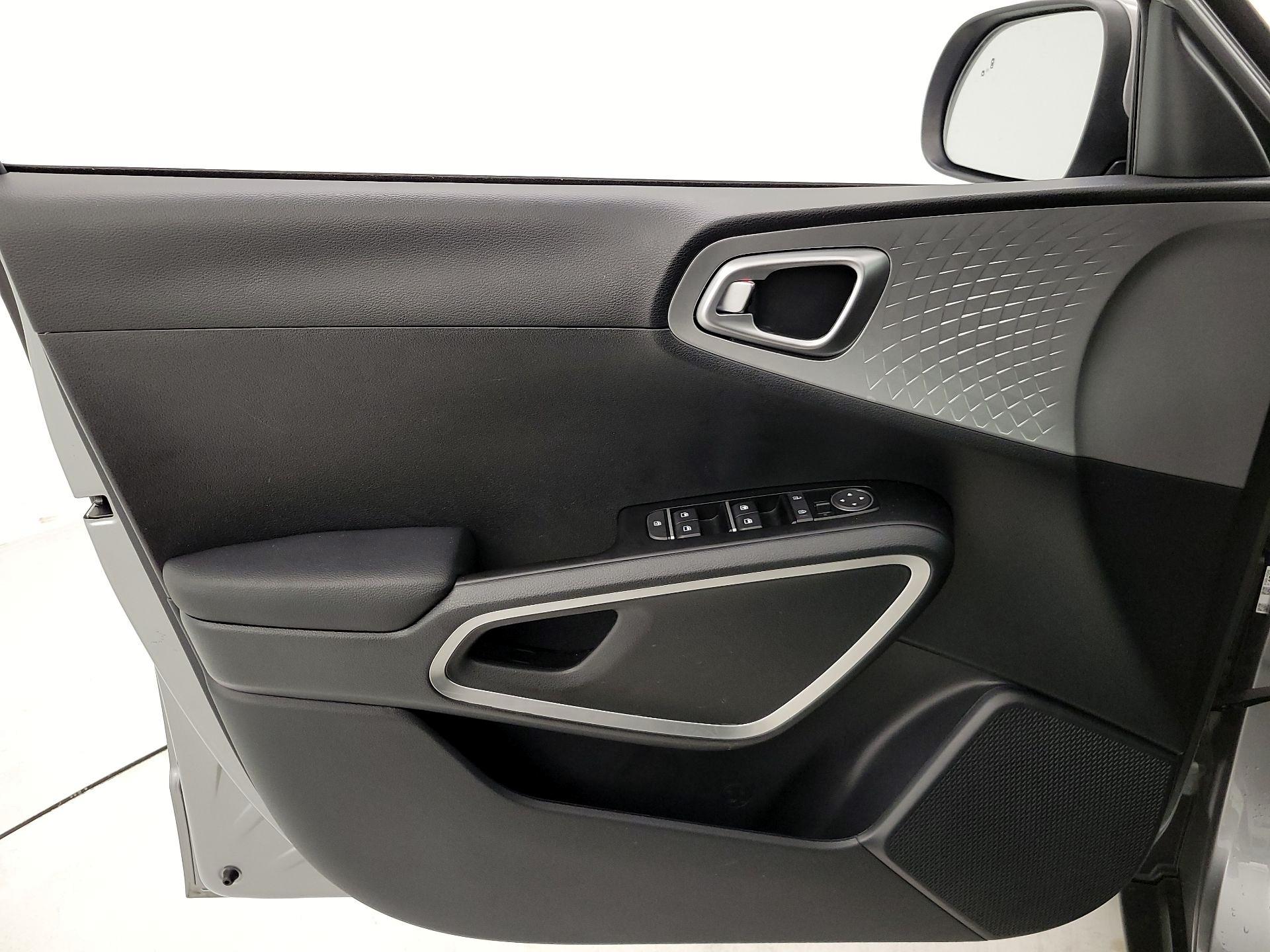 Thumbnail: 2025 Kia Soul - 12