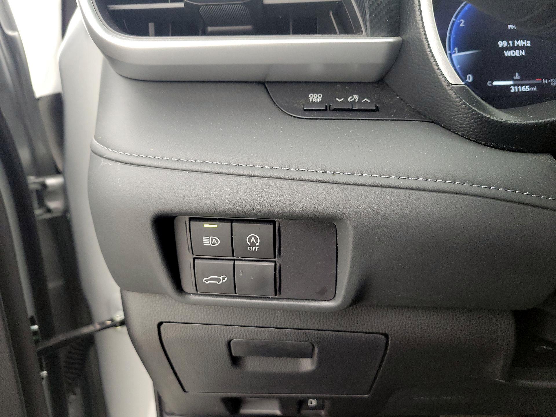 Thumbnail: 2025 Toyota Highlander - 13