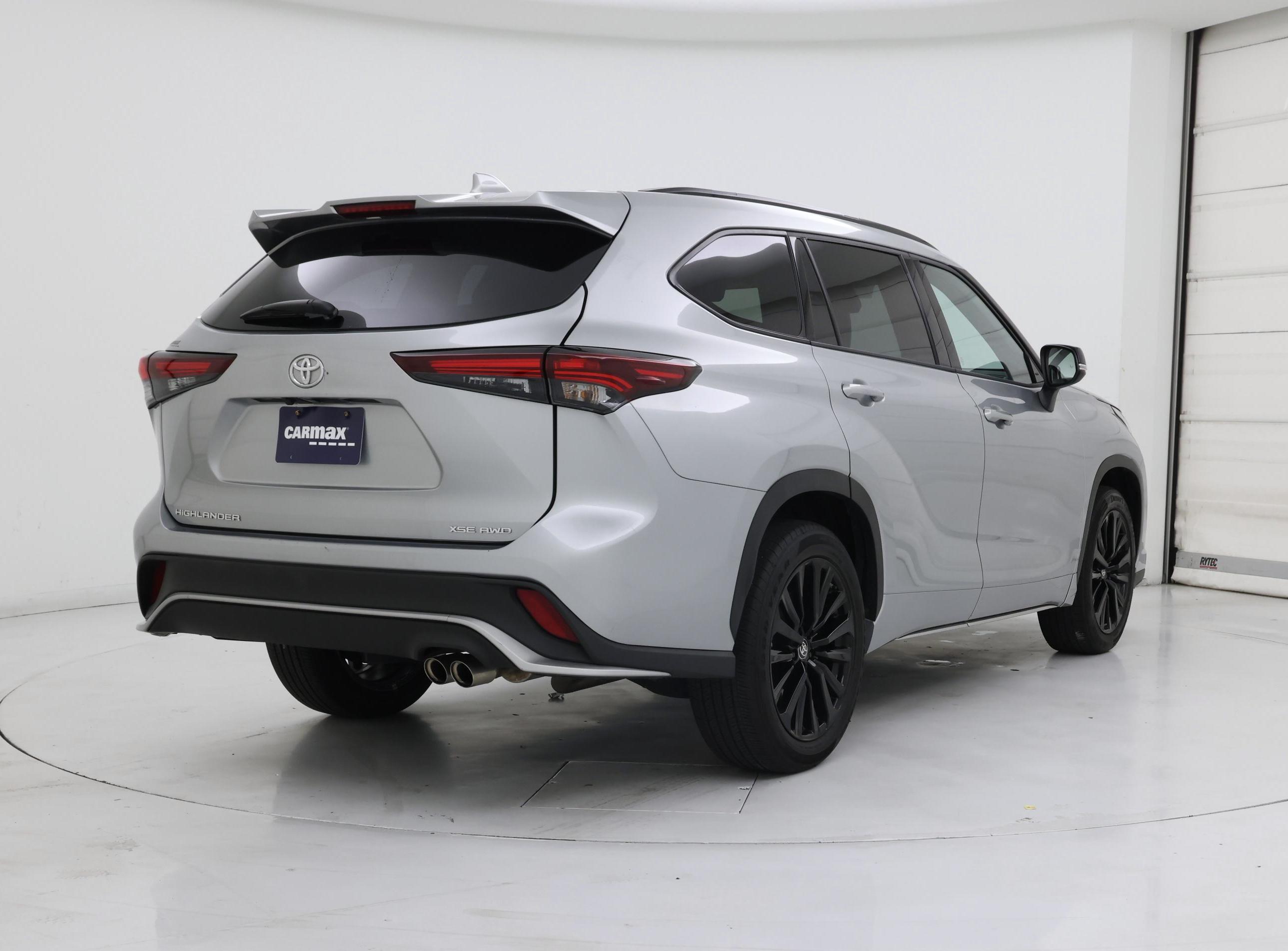 Thumbnail: 2025 Toyota Highlander - 8