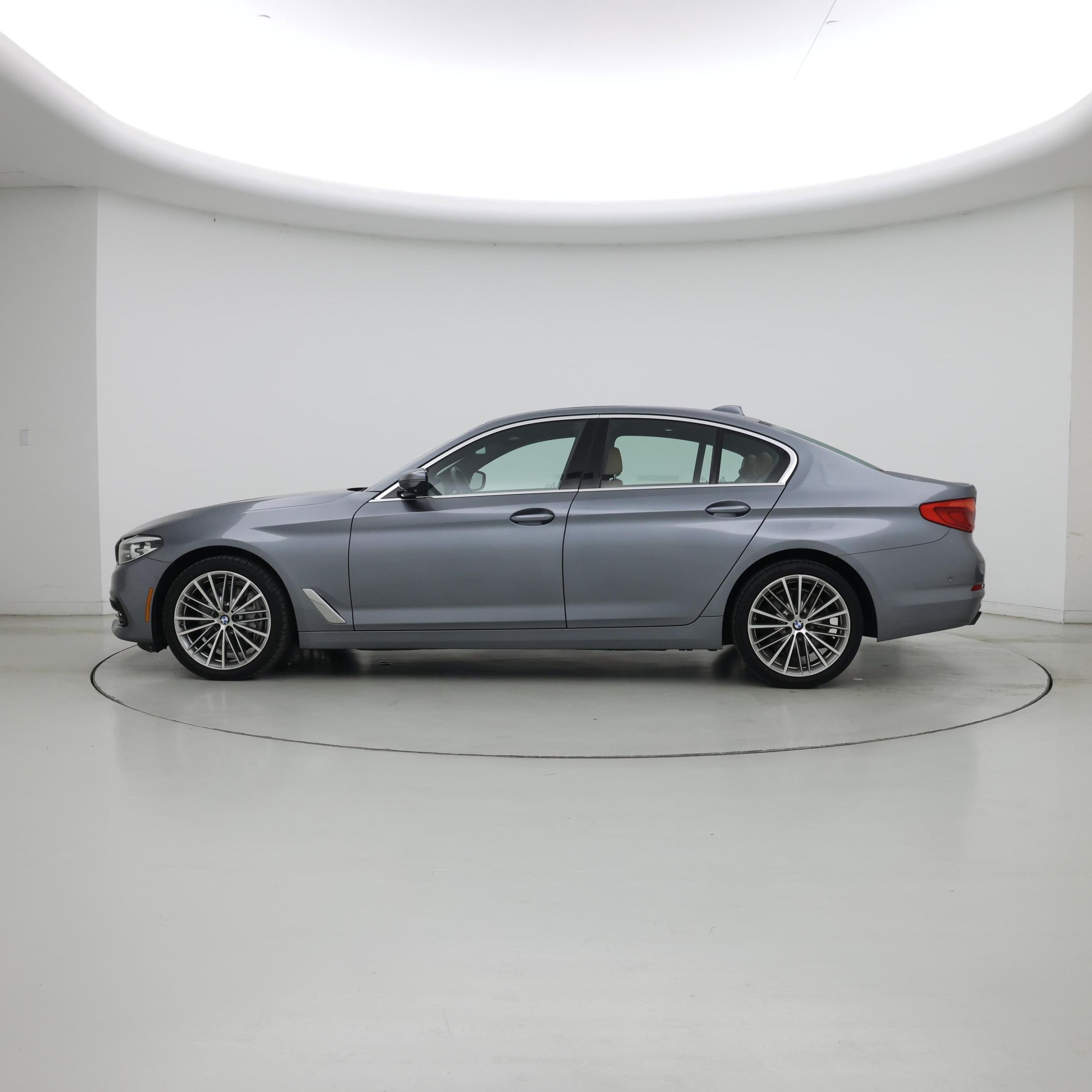 Thumbnail: 2020 BMW 5 Series - 3