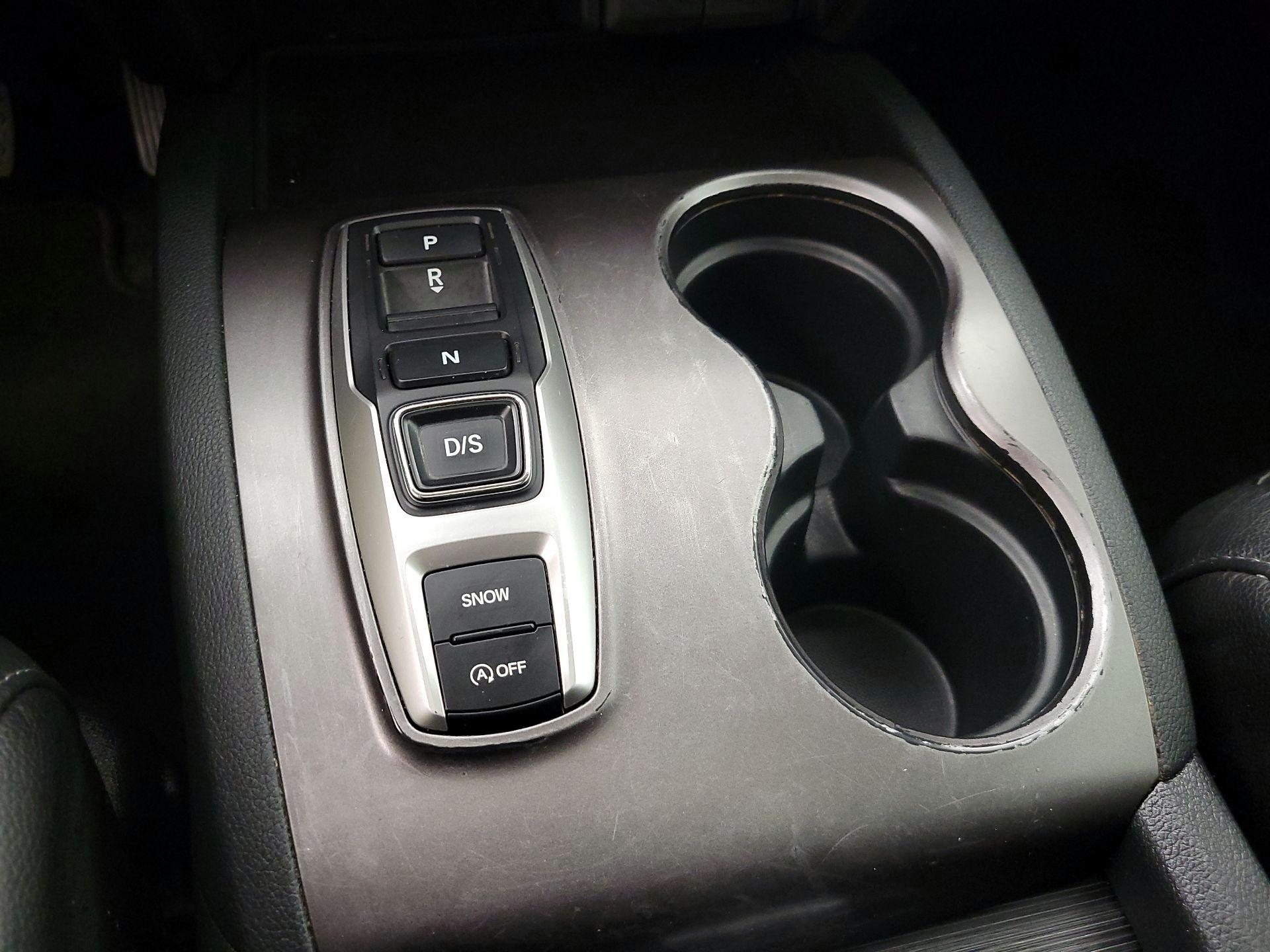 Thumbnail: 2022 Honda Pilot - 17