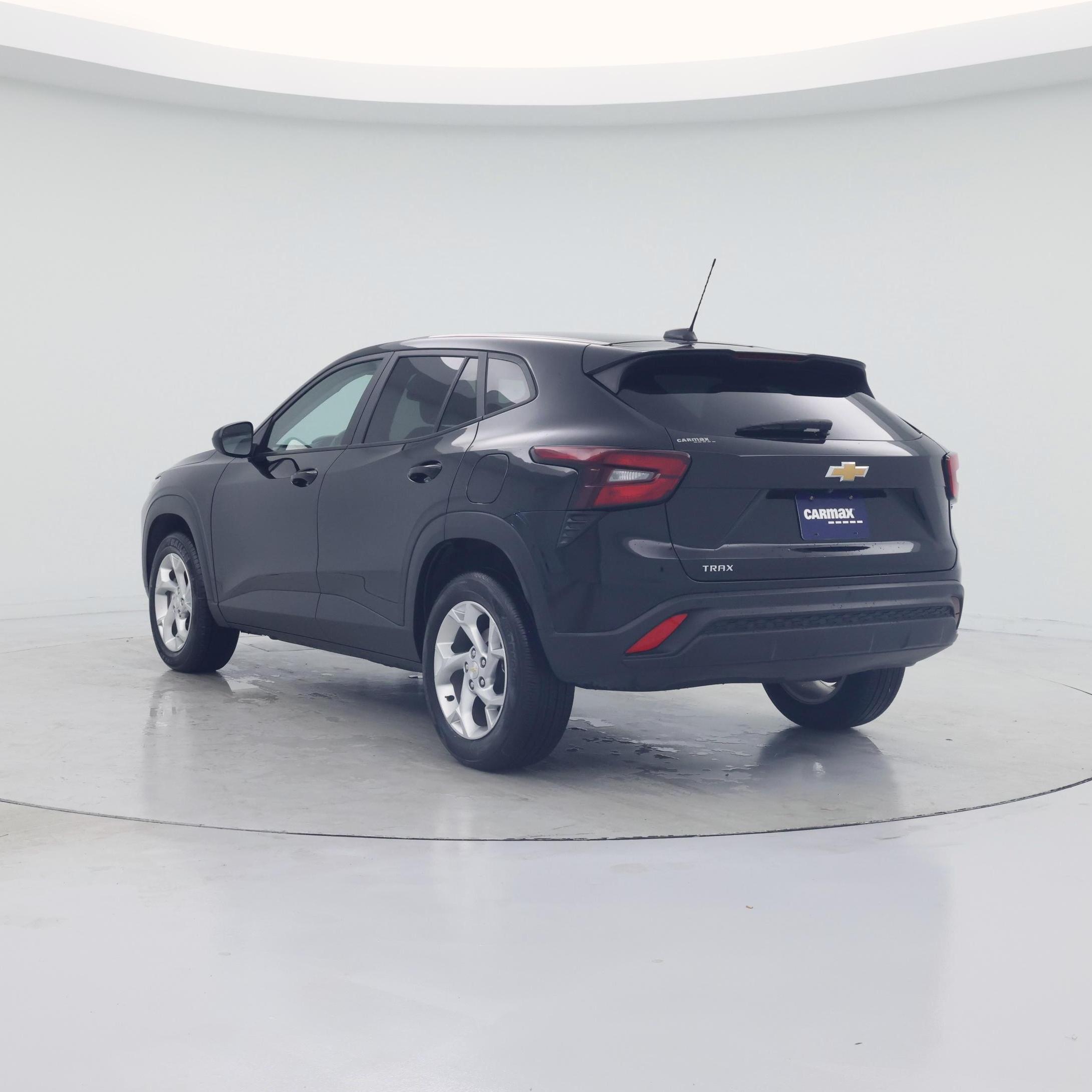 Thumbnail: 2024 Chevrolet Trax - 2