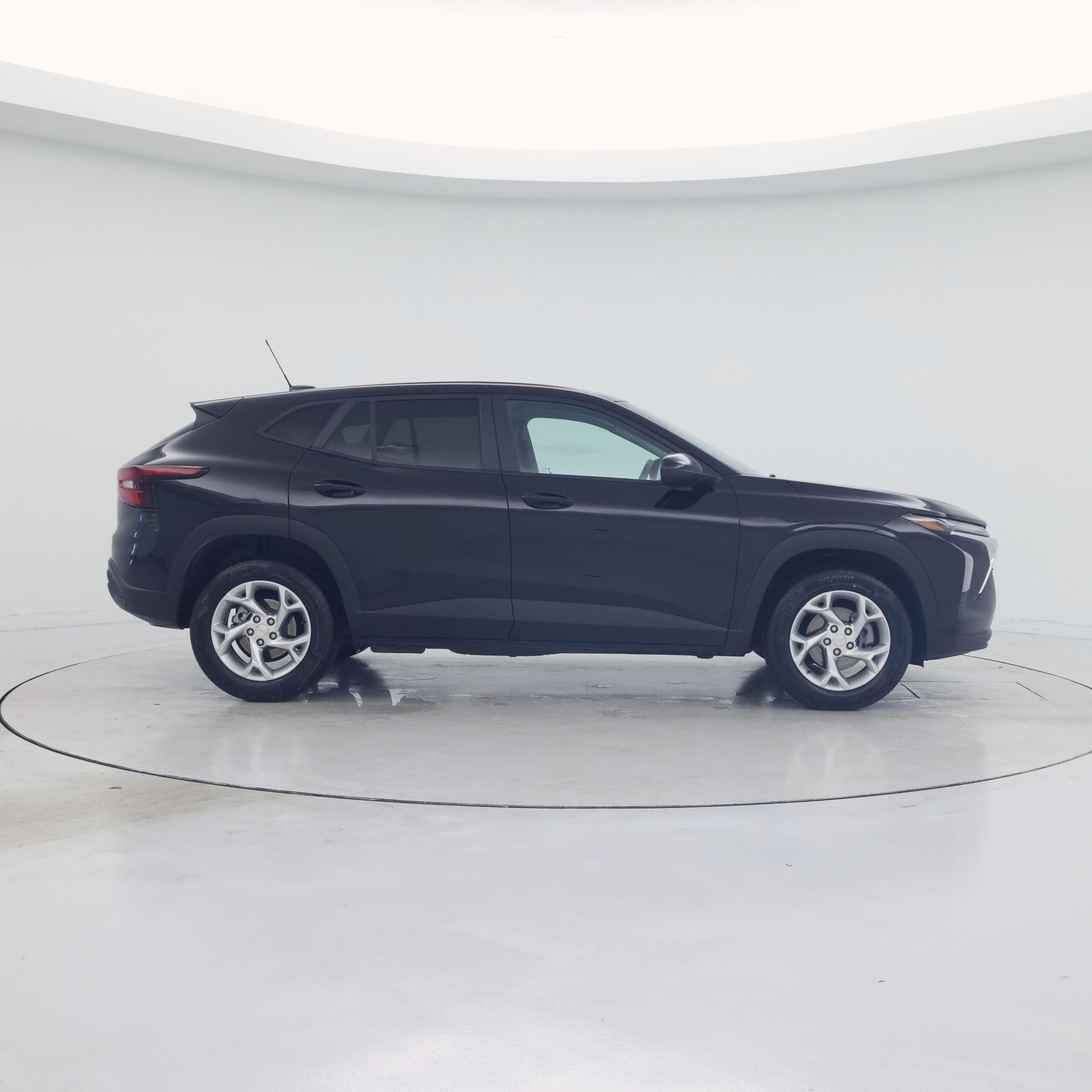 Thumbnail: 2024 Chevrolet Trax - 7