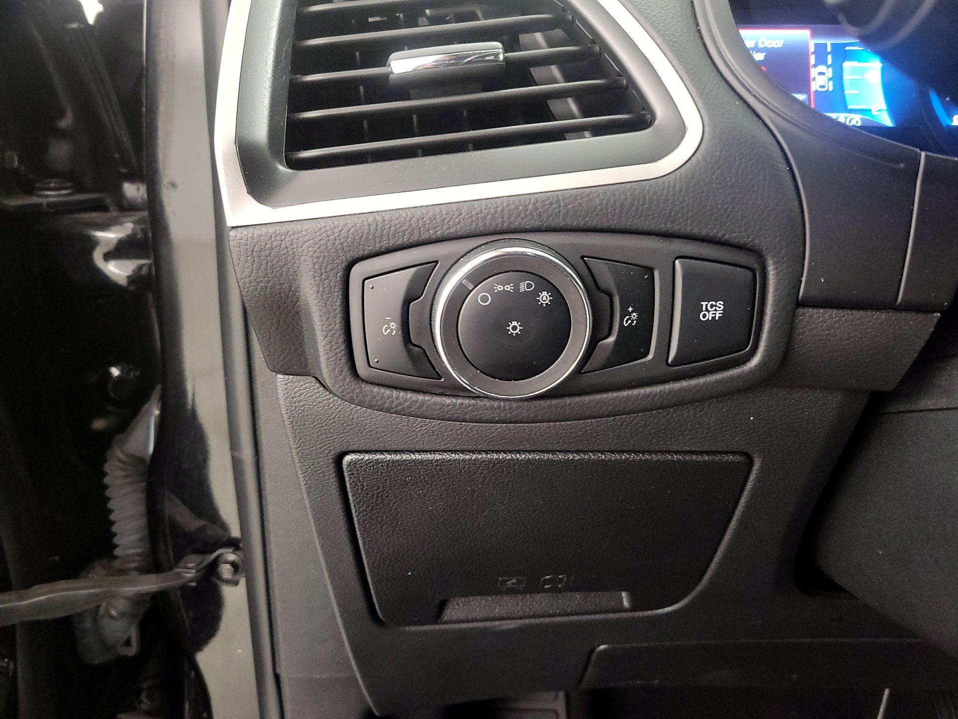 Thumbnail: 2024 Ford Edge - 13