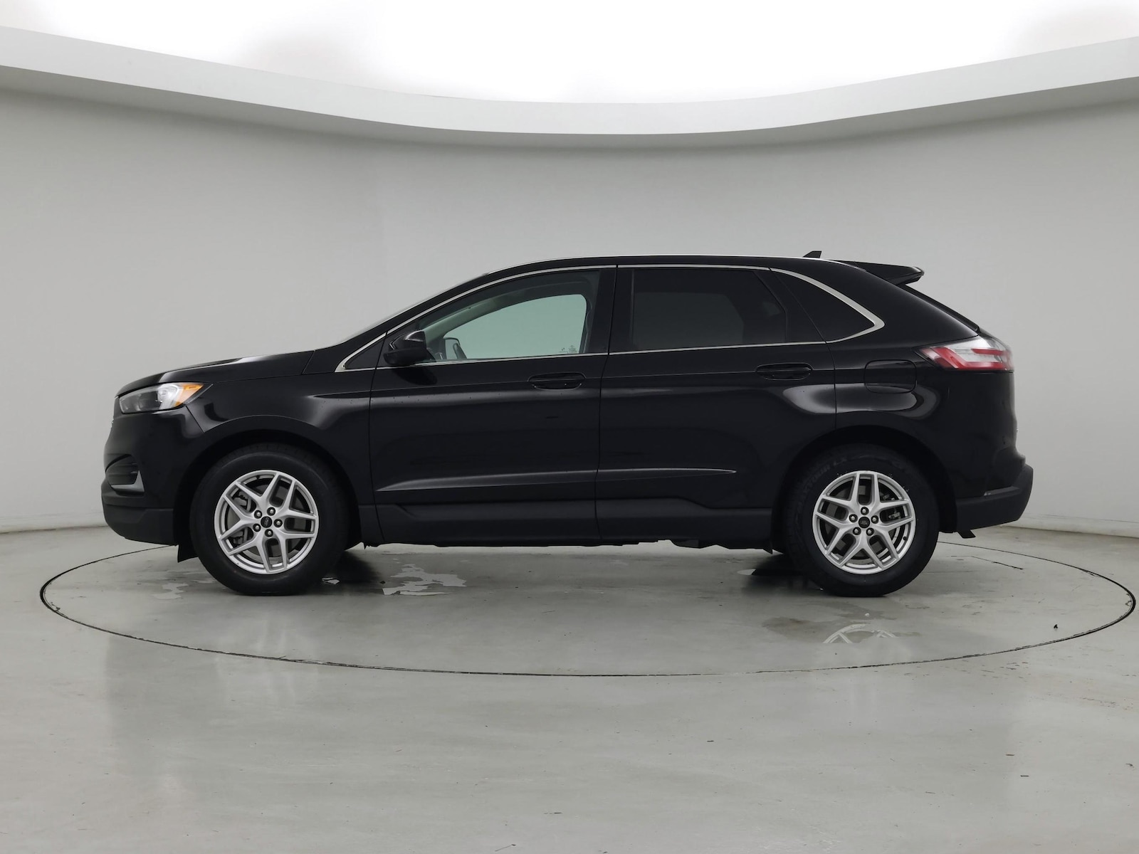 2024 Ford Edge SEL - Photo 4