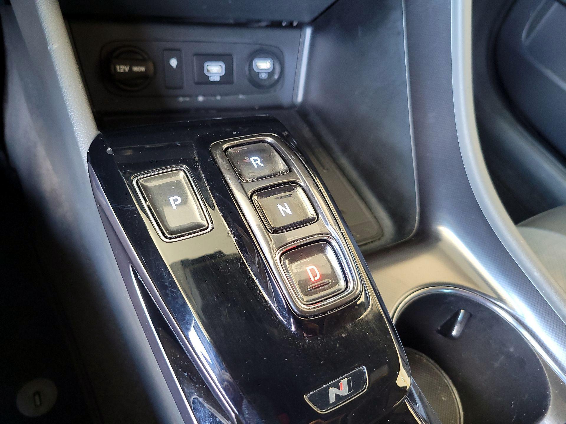 Thumbnail: 2023 Hyundai Sonata - 18