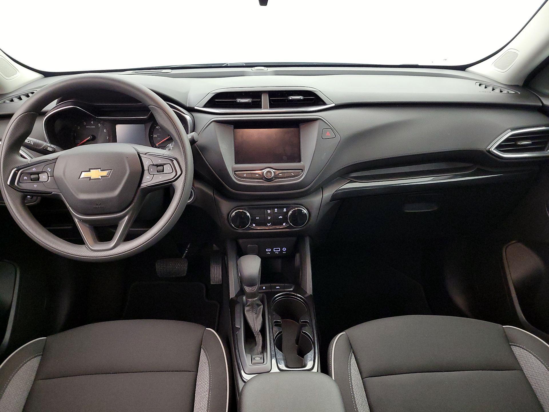 Thumbnail: 2023 Chevrolet TrailBlazer - 9