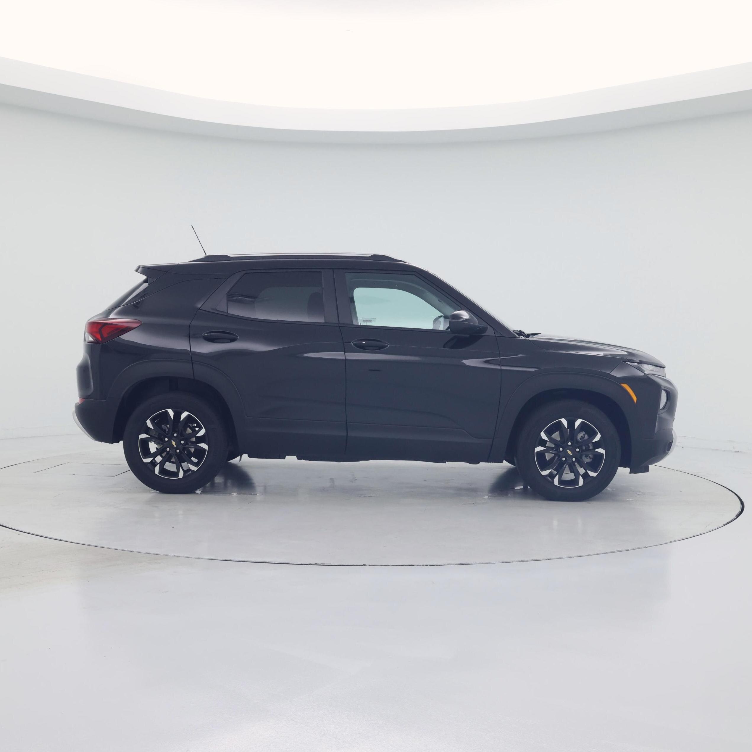 Thumbnail: 2023 Chevrolet TrailBlazer - 7