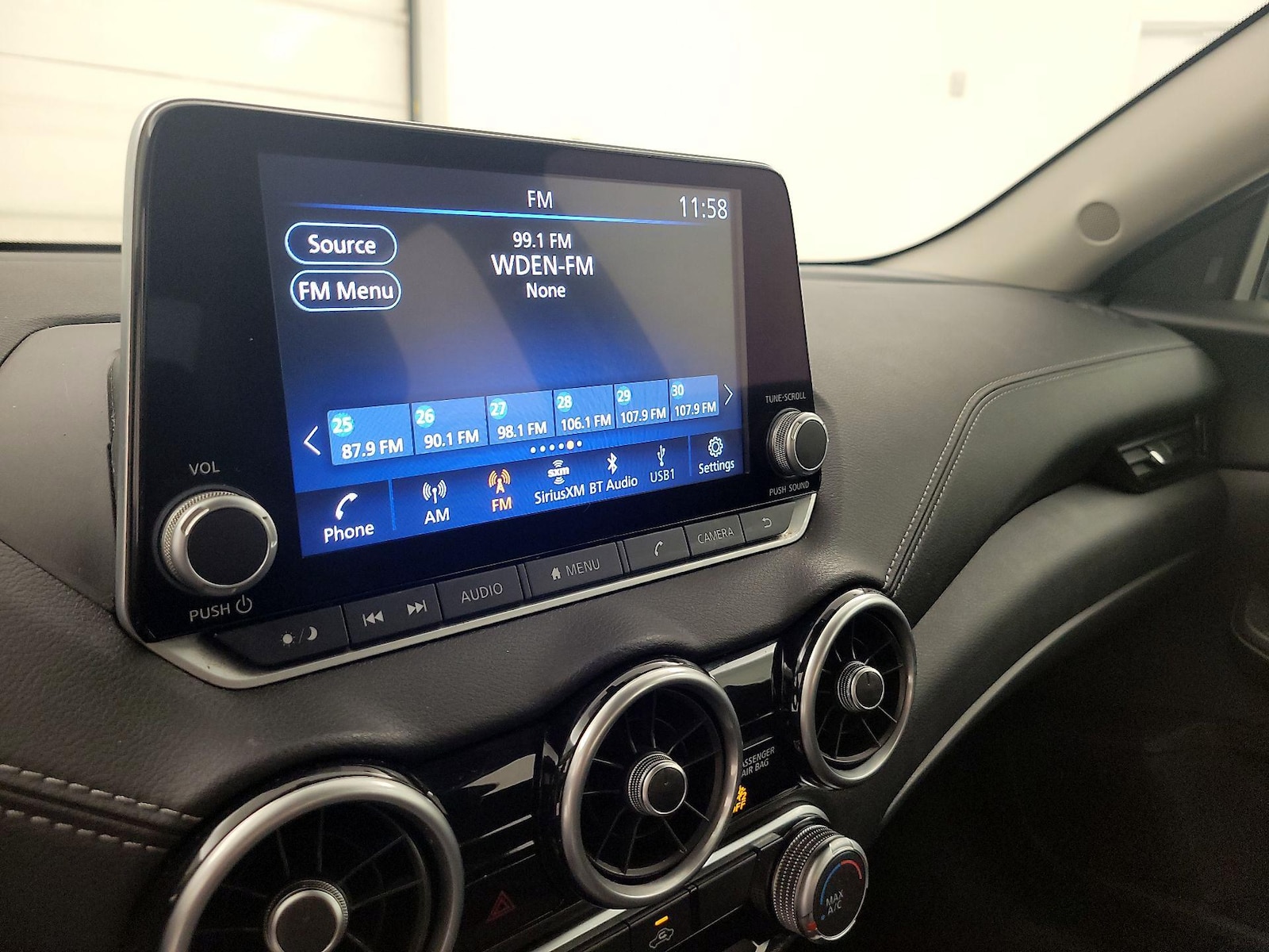 2024 Nissan Sentra SV - Photo 16