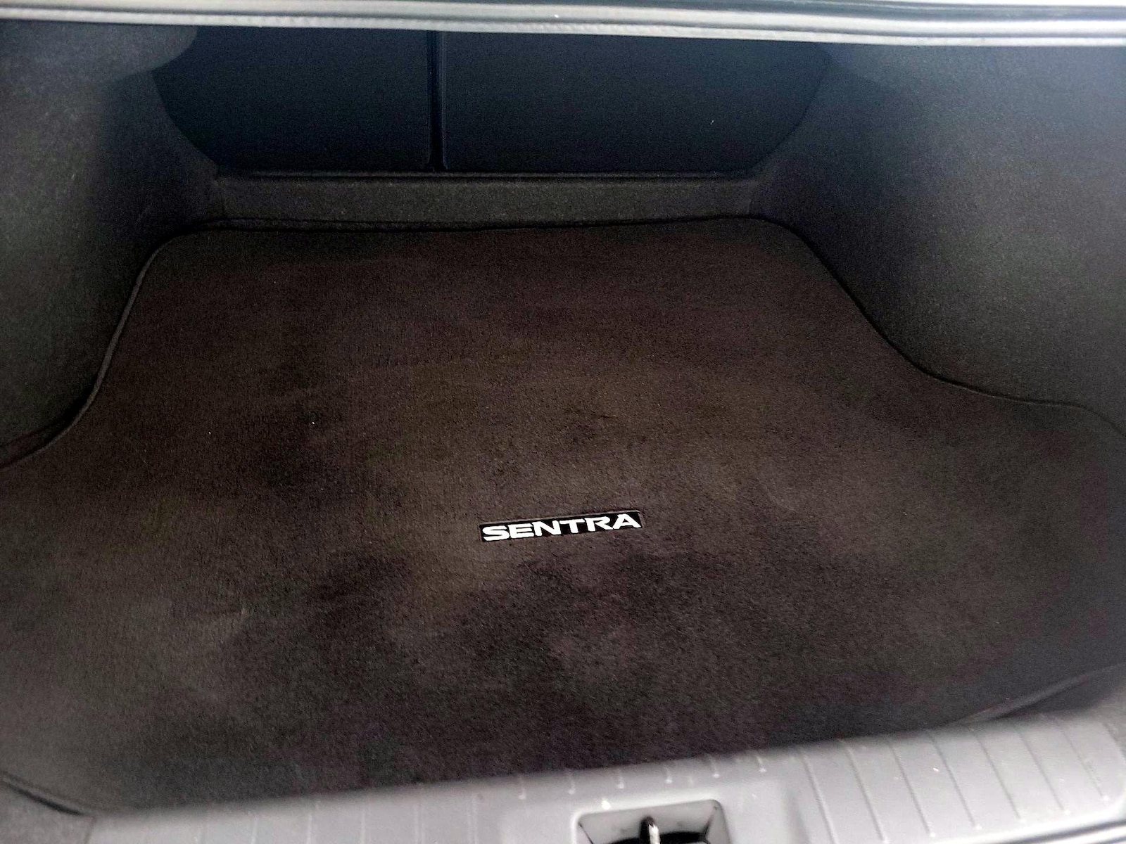 2024 Nissan Sentra SV - Photo 21