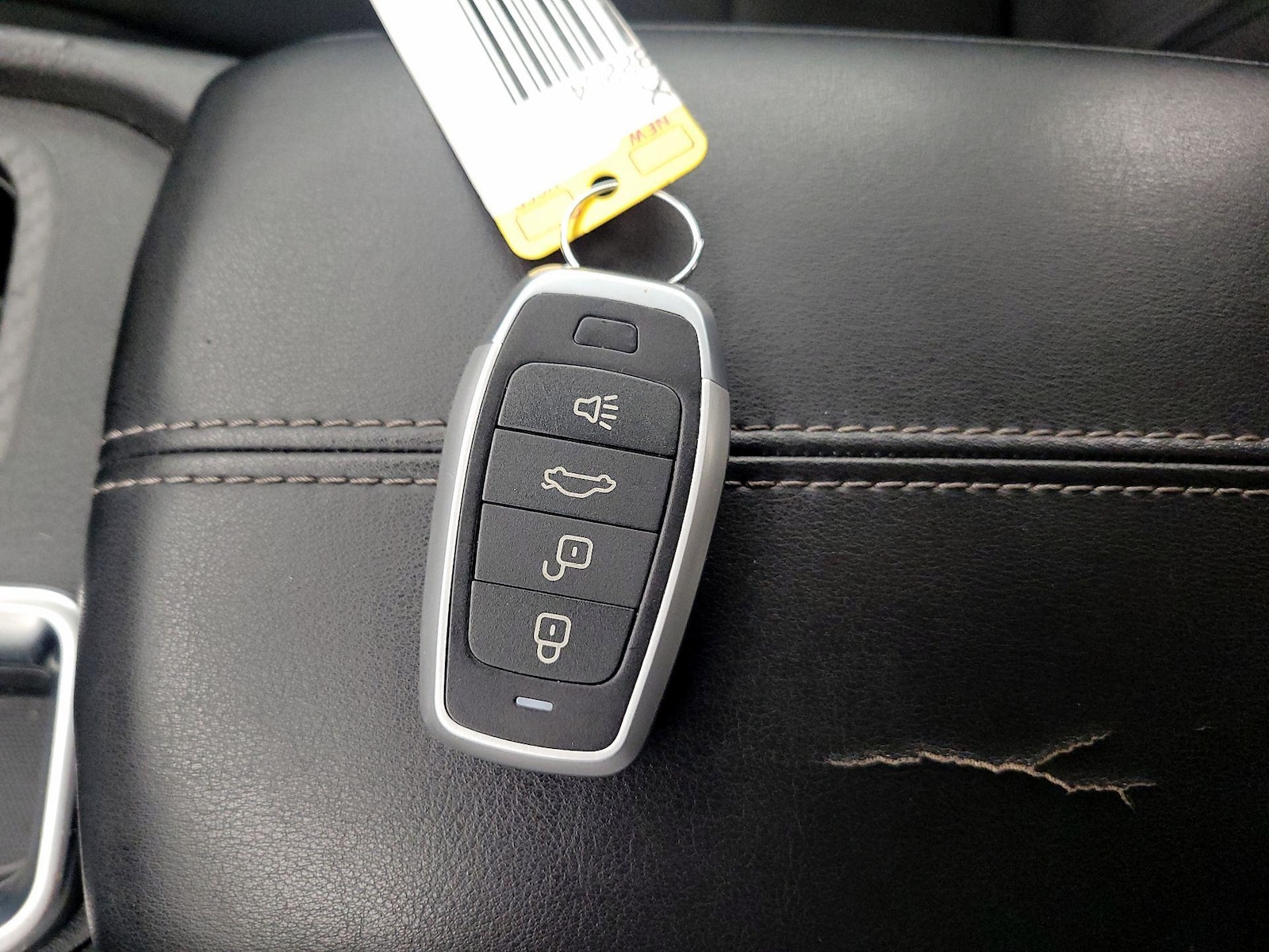 2024 Nissan Sentra SV - Photo 23