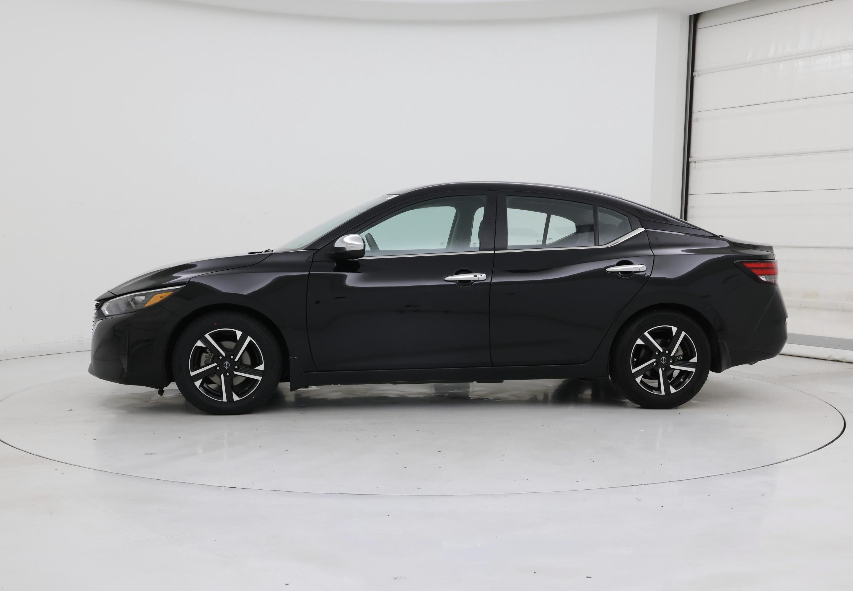 Thumbnail: 2024 Nissan Sentra - 3