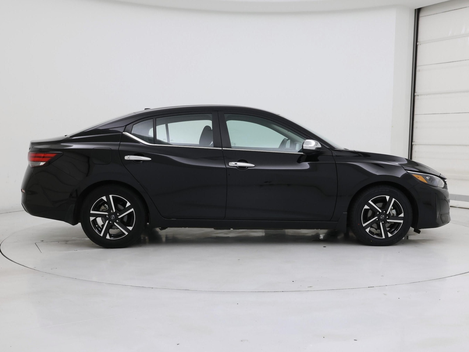2024 Nissan Sentra SV - Photo 8