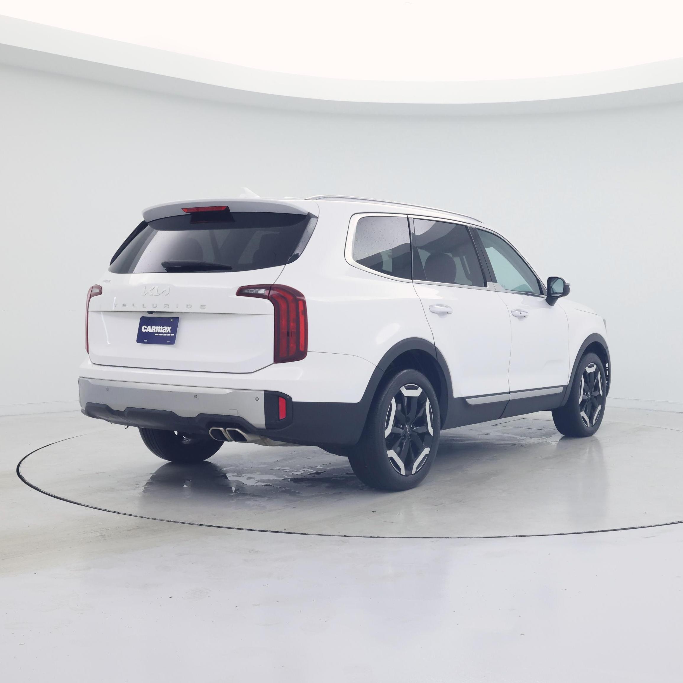 Thumbnail: 2023 Kia Telluride - 8