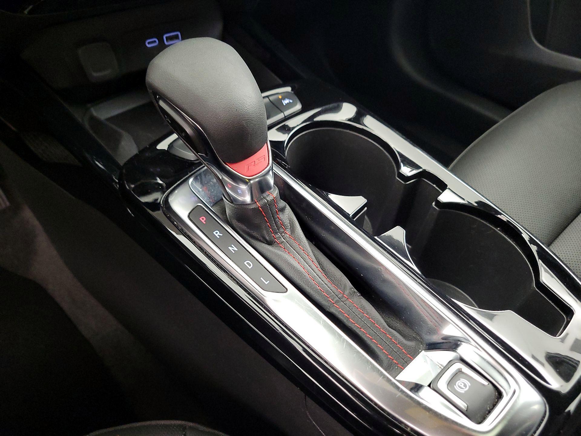 Thumbnail: 2024 Chevrolet Trax - 16