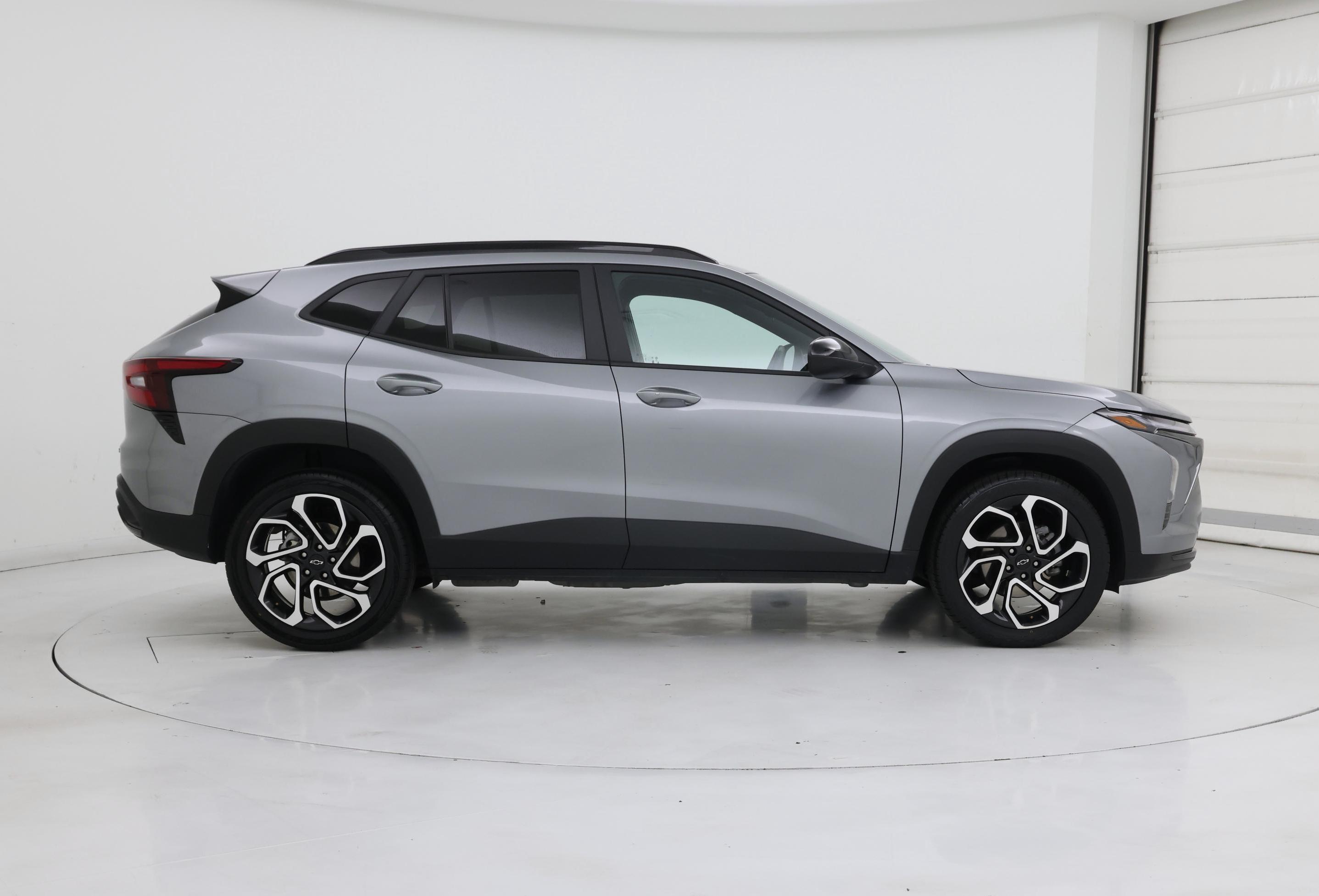 Thumbnail: 2024 Chevrolet Trax - 7