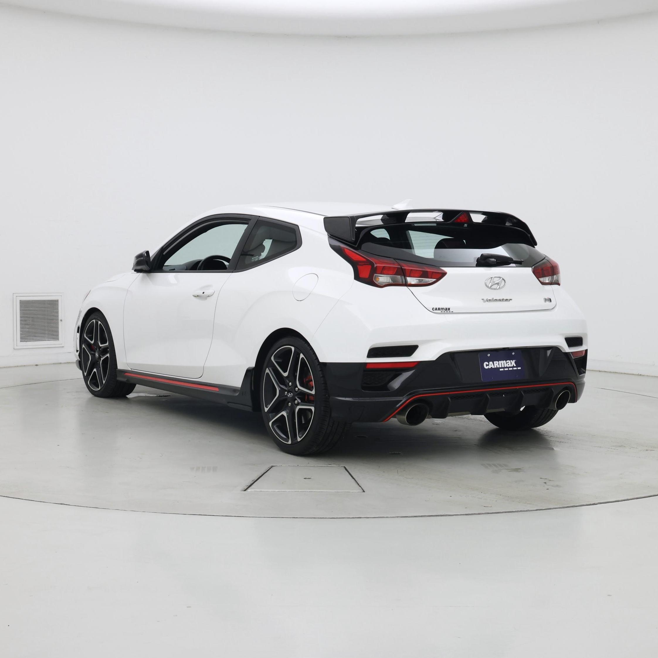 Thumbnail: 2022 Hyundai Veloster - 2