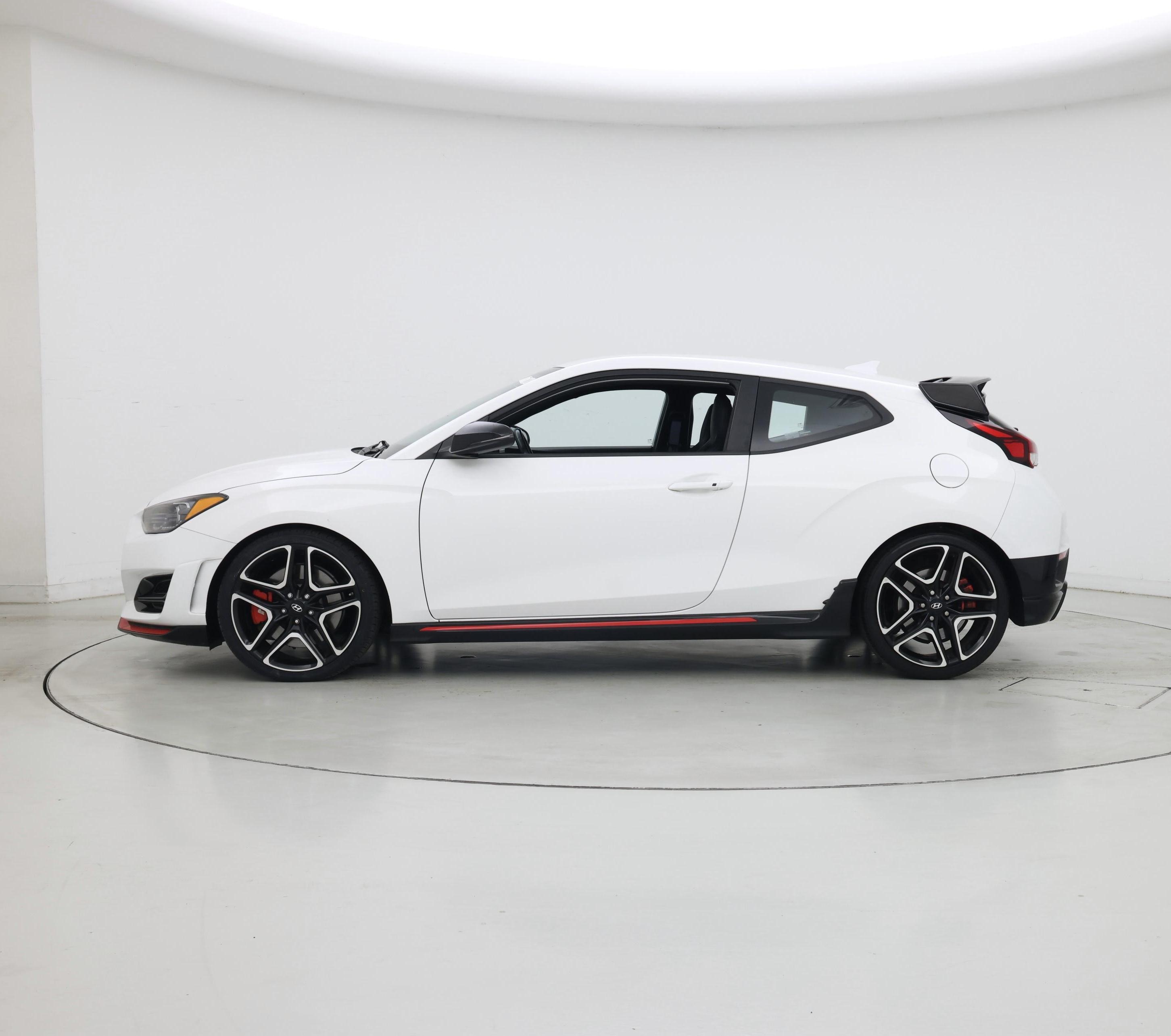 Thumbnail: 2022 Hyundai Veloster - 3