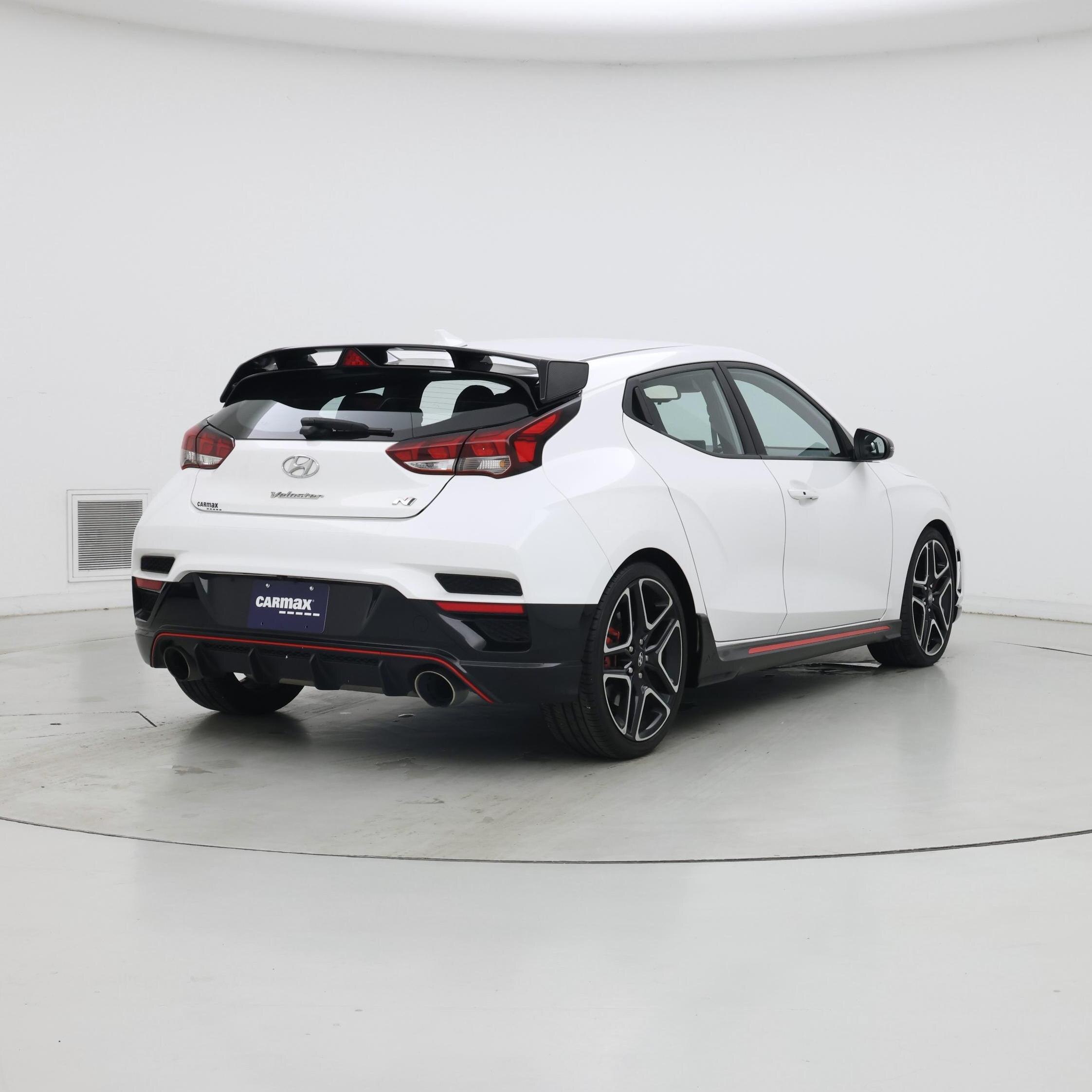 Thumbnail: 2022 Hyundai Veloster - 8