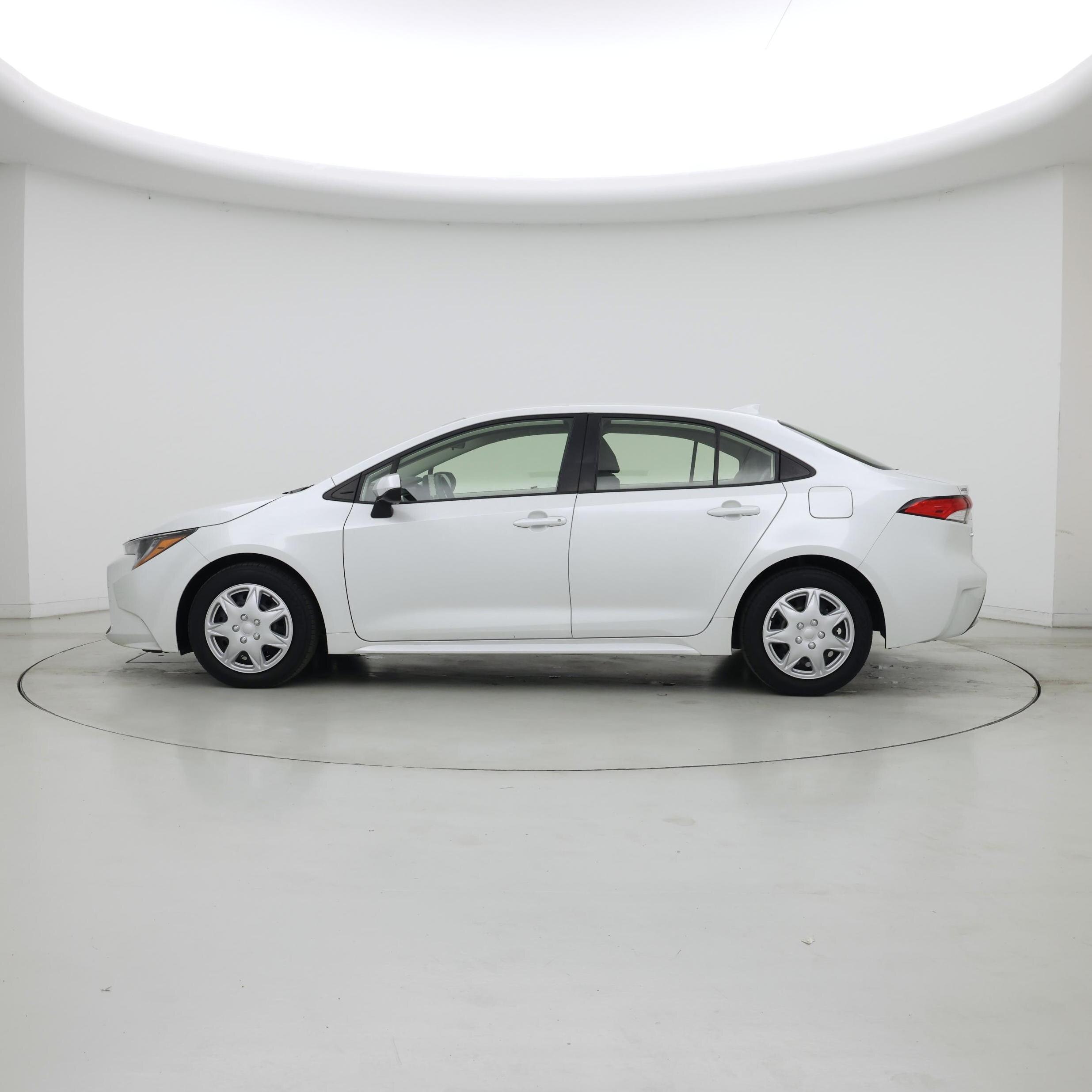 Thumbnail: 2022 Toyota Corolla - 3