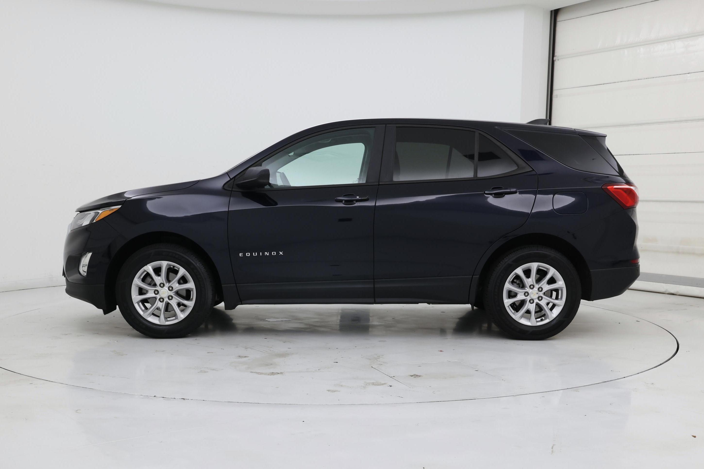 Thumbnail: 2020 Chevrolet Equinox - 3