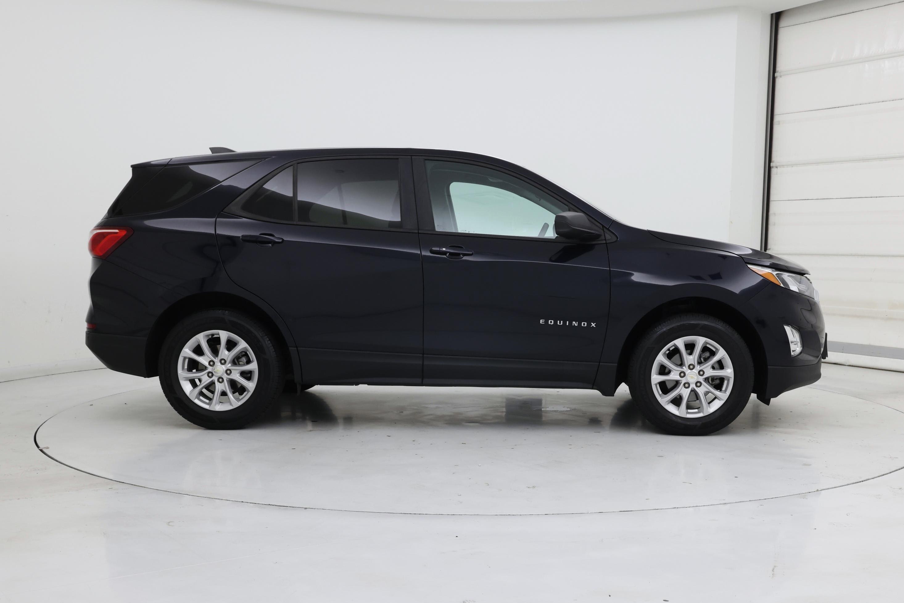 Thumbnail: 2020 Chevrolet Equinox - 7