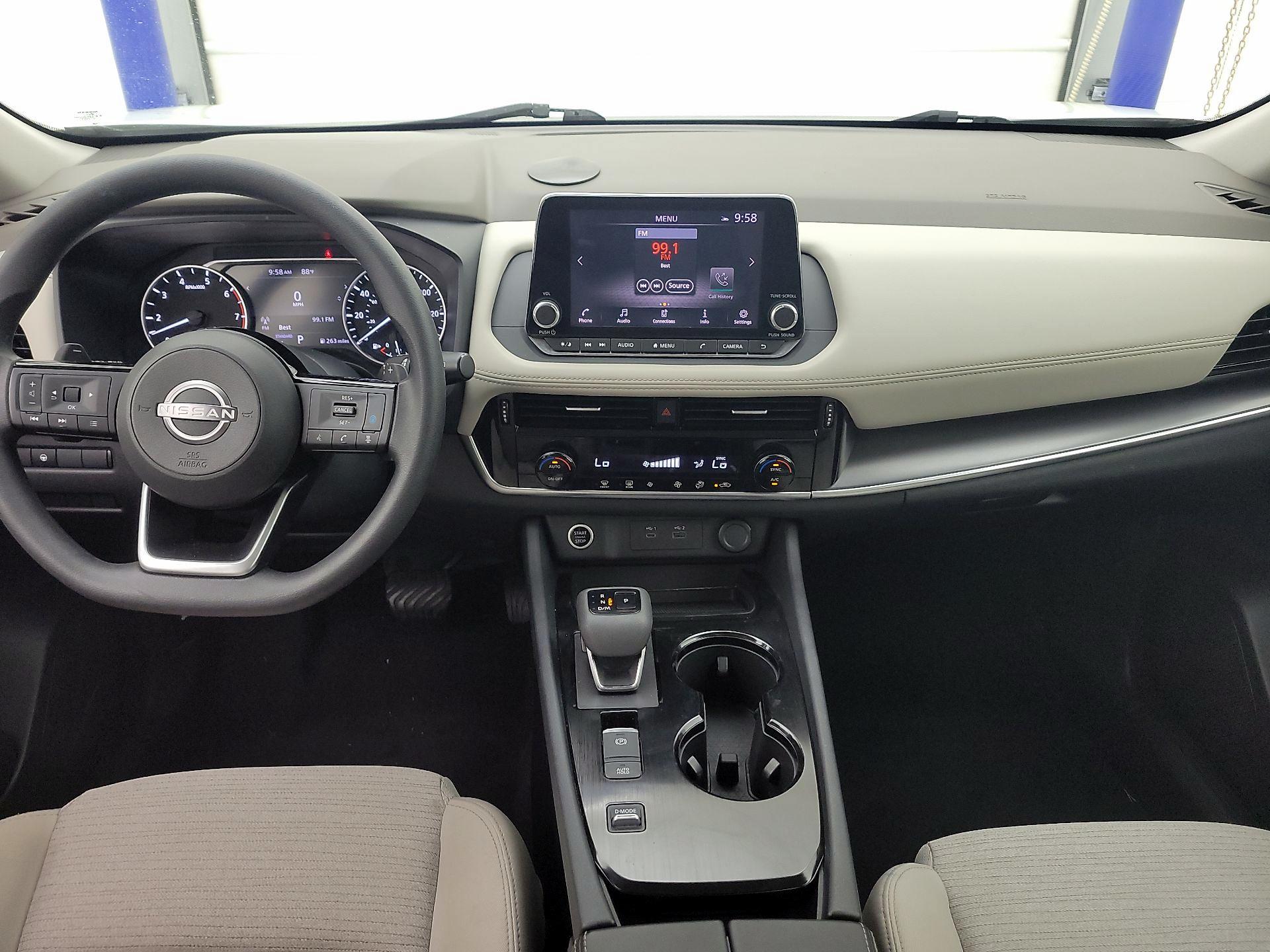 Thumbnail: 2022 Nissan Rogue - 9