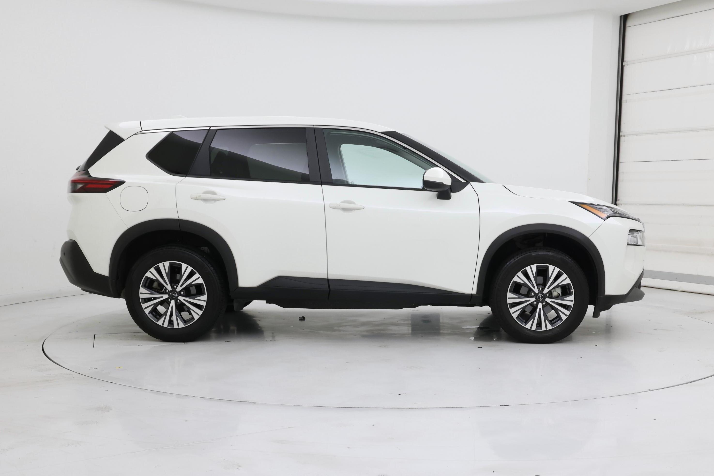 Thumbnail: 2022 Nissan Rogue - 7