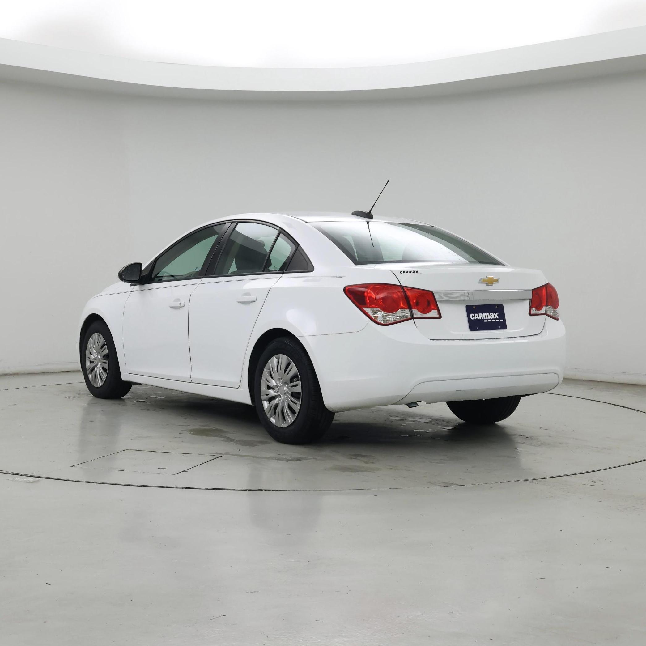 Thumbnail: 2016 Chevrolet Cruze - 2
